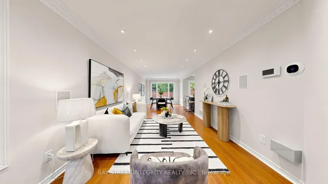 41 Jonathan Gate, Vaughan 5