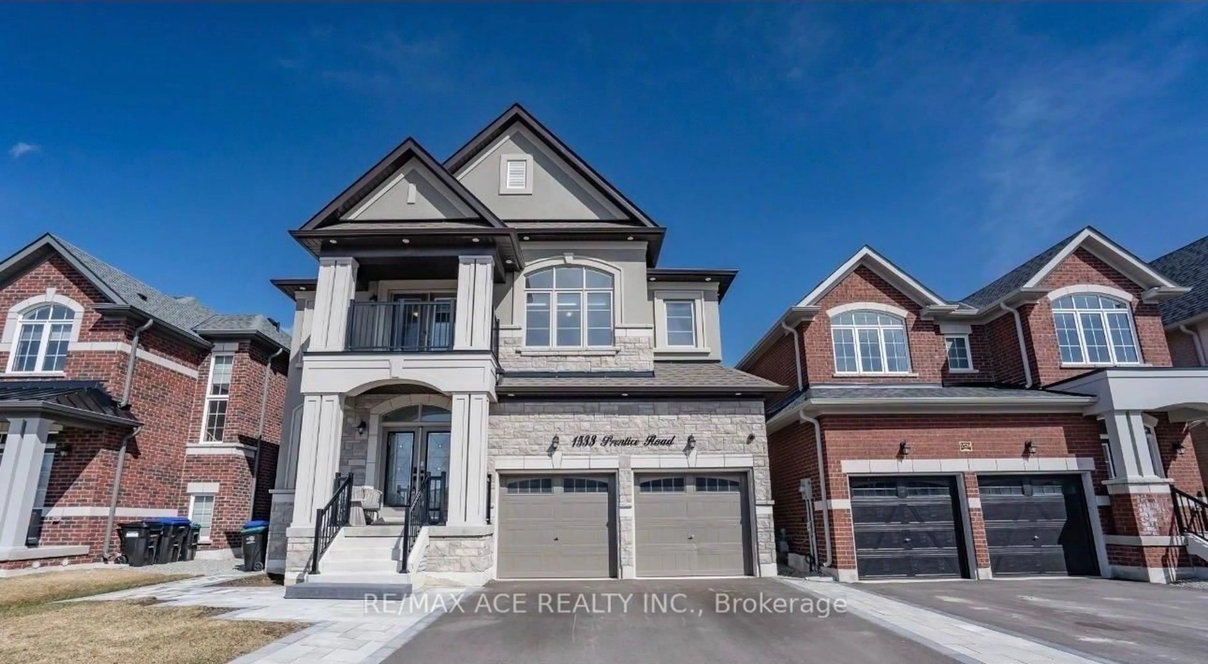 Home with brick exterior material, street for 1533 Prentice Rd, Innisfil Ontario L9S 0R3