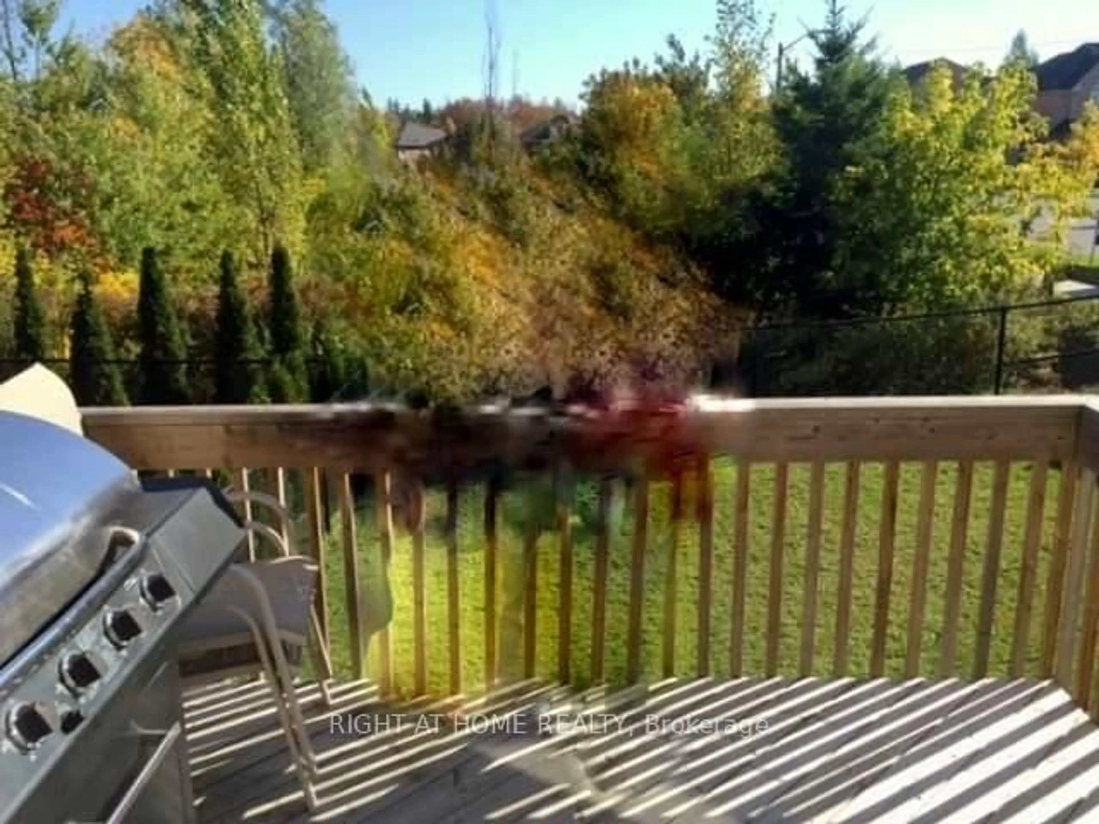 Balcony in the apartment, unknown for 17 Bond Cres, Richmond Hill Ontario L4E 3K2
