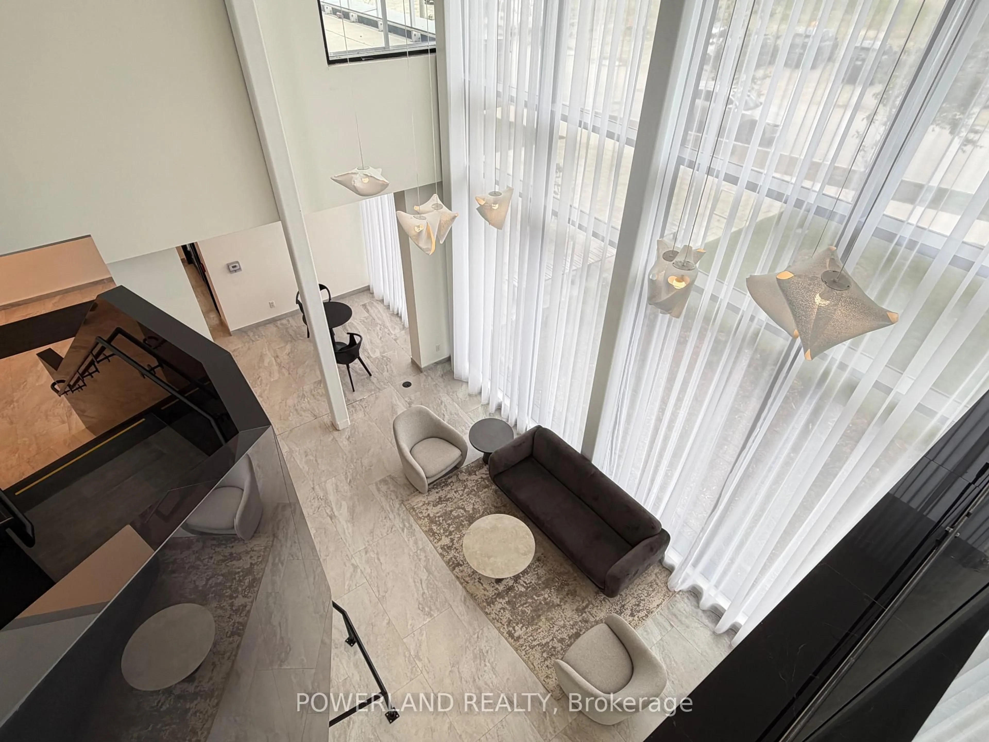 A pic of a room for 2 David Eyer Rd #828, Richmond Hill Ontario L4S 0N6