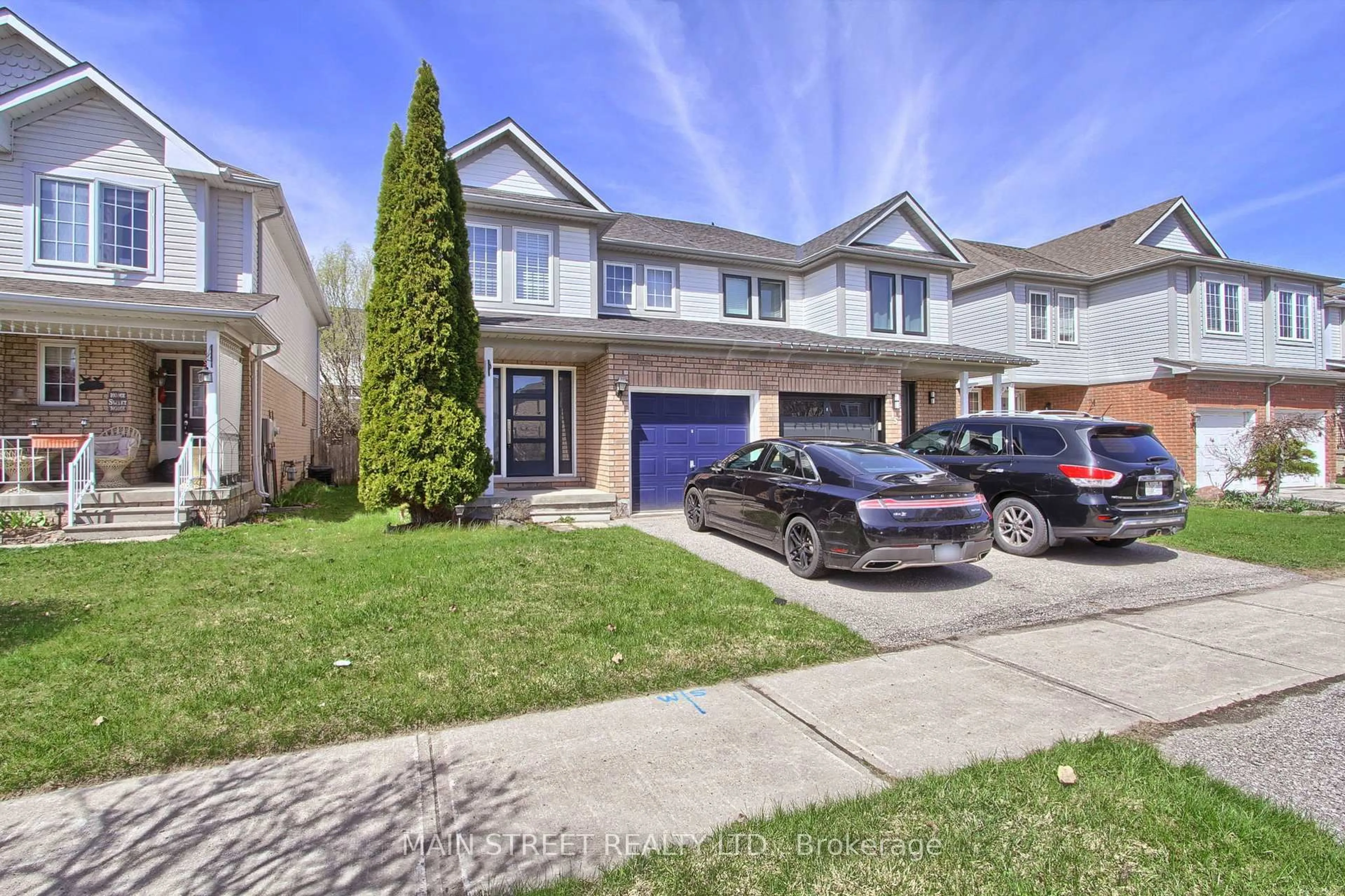 Unknown for 17 Hirst Ave, Georgina Ontario L4P 4E6
