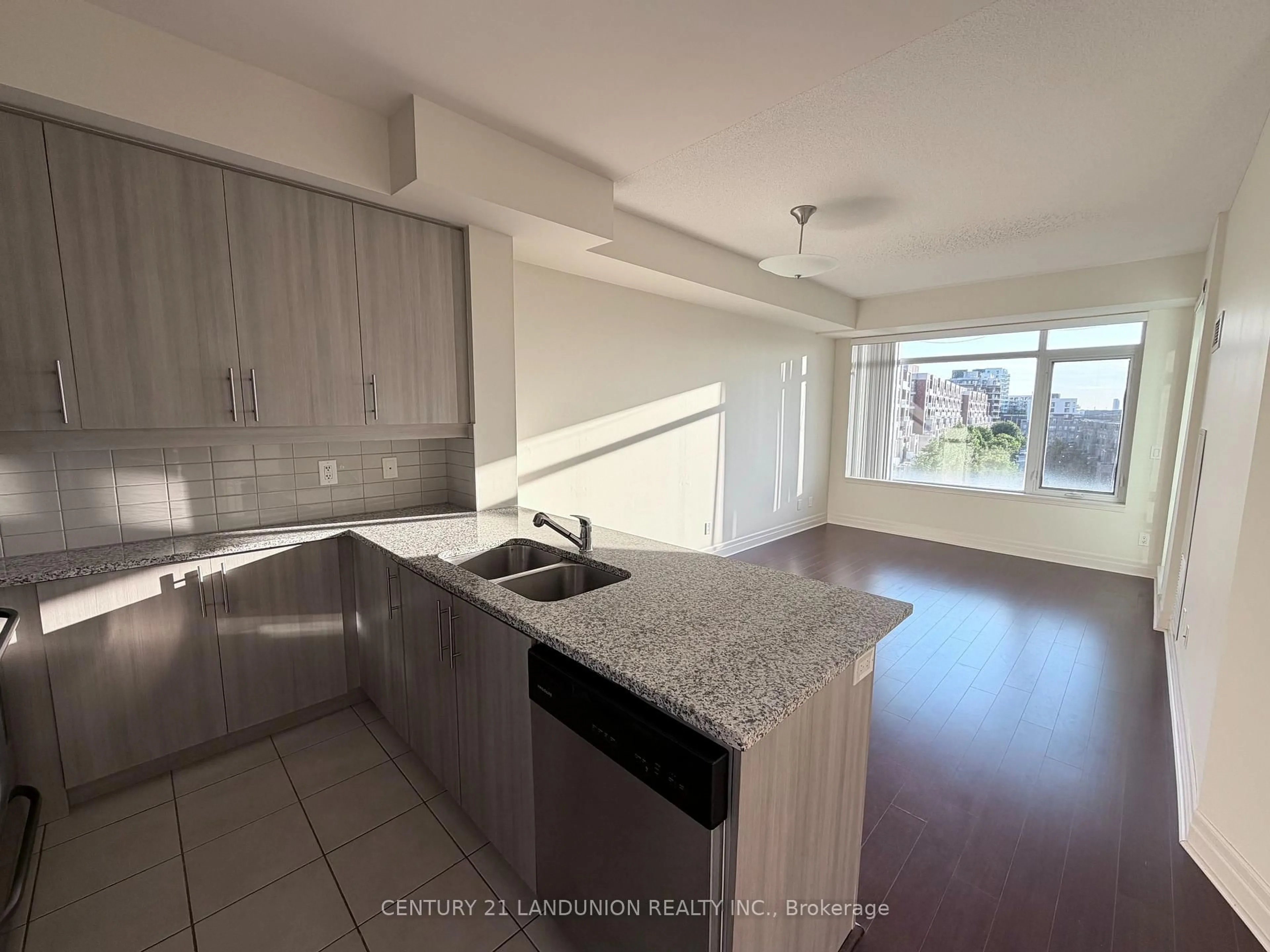 Standard kitchen, unknown for 8110 Birchmount Rd #503, Markham Ontario L6G 0E3