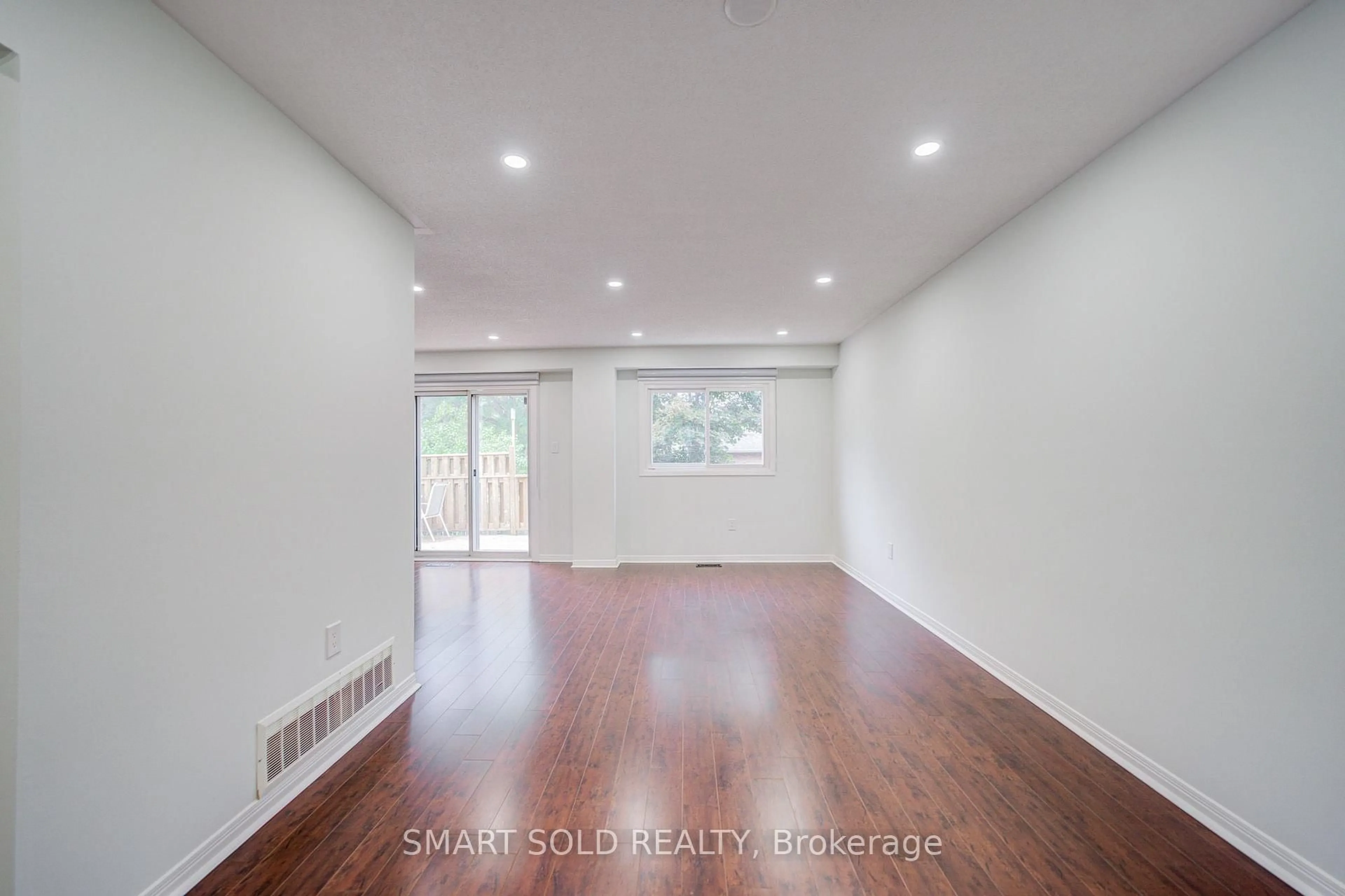 A pic of a room for 24 Snider Dr, Markham Ontario L3P 6Y5