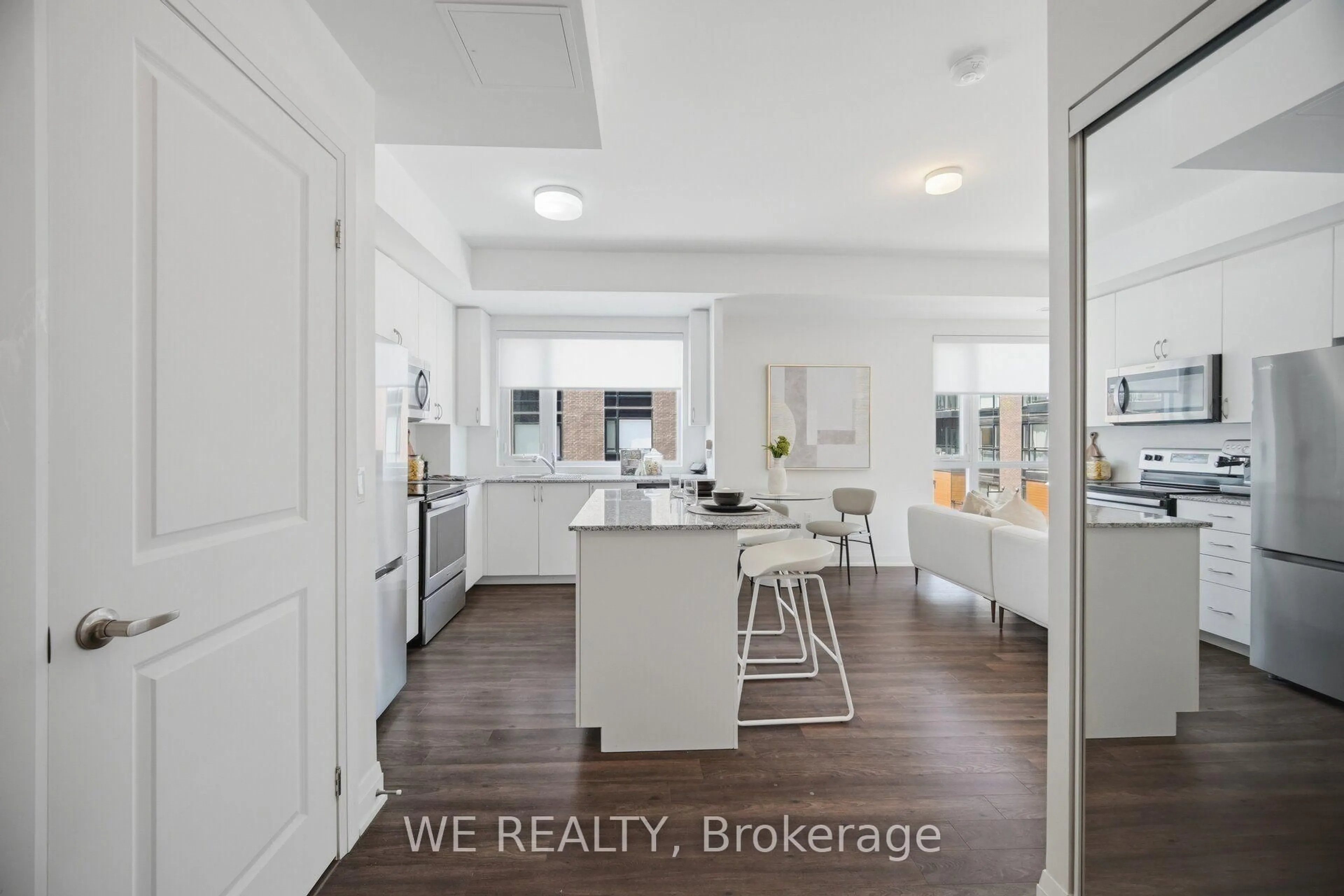 Open concept kitchen, unknown for 32 Coles Ave #103, Vaughan Ontario L4L 0J1