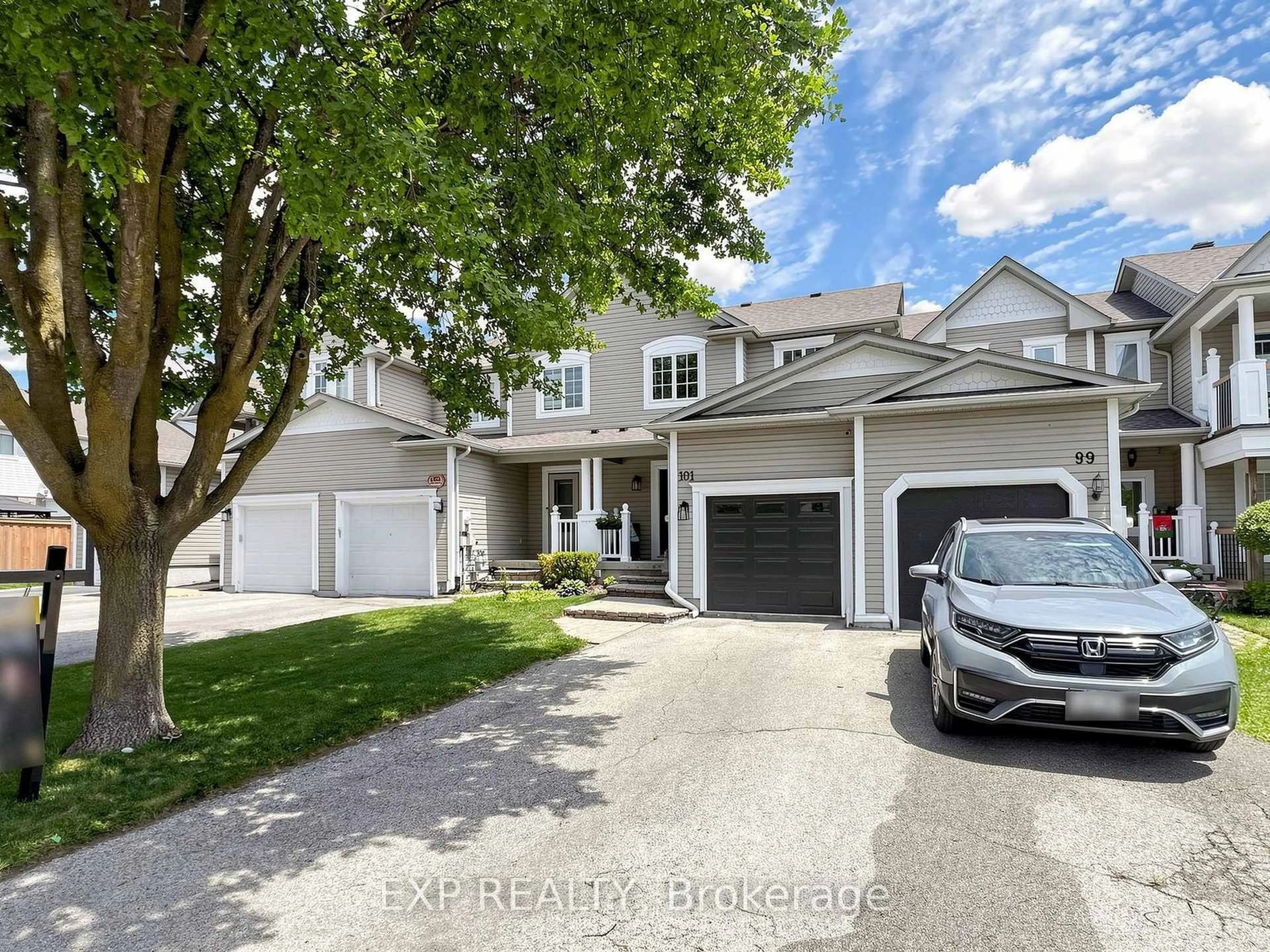 A pic from outside/outdoor area/front of a property/back of a property/a pic from drone, street for 101 Mccurdy Dr, New Tecumseth Ontario L0G 1W0