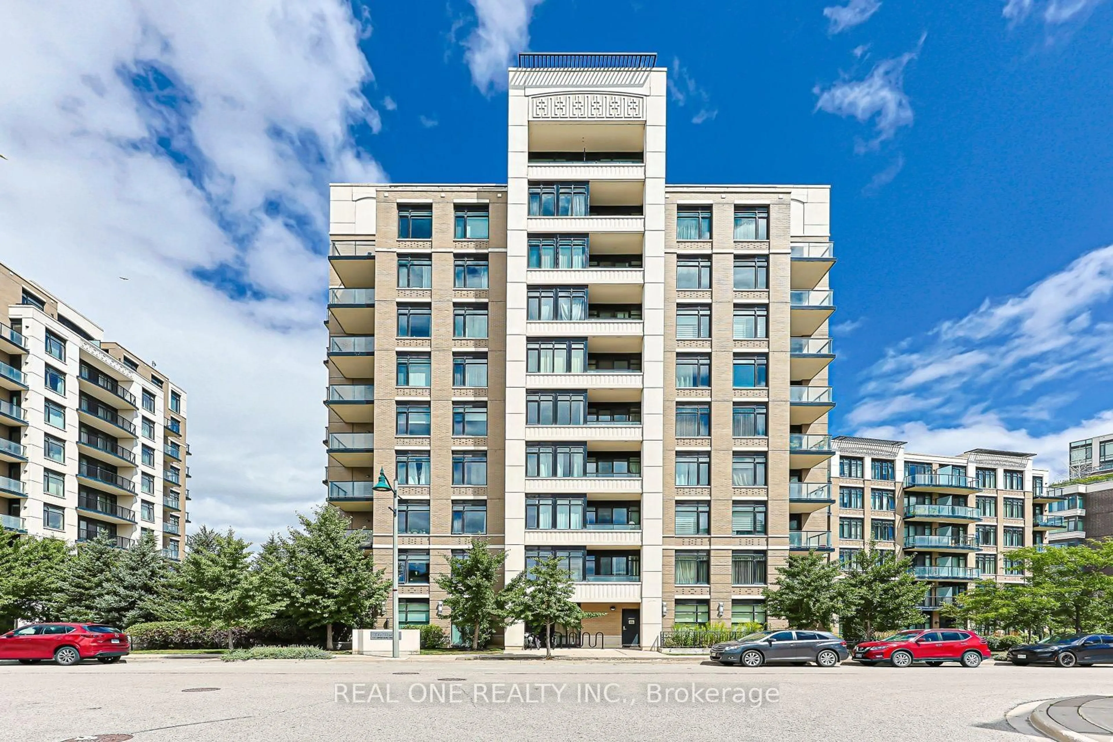 A pic from outside/outdoor area/front of a property/back of a property/a pic from drone, building for 111 Upper Duke Cres #214, Markham Ontario L6G 0C8