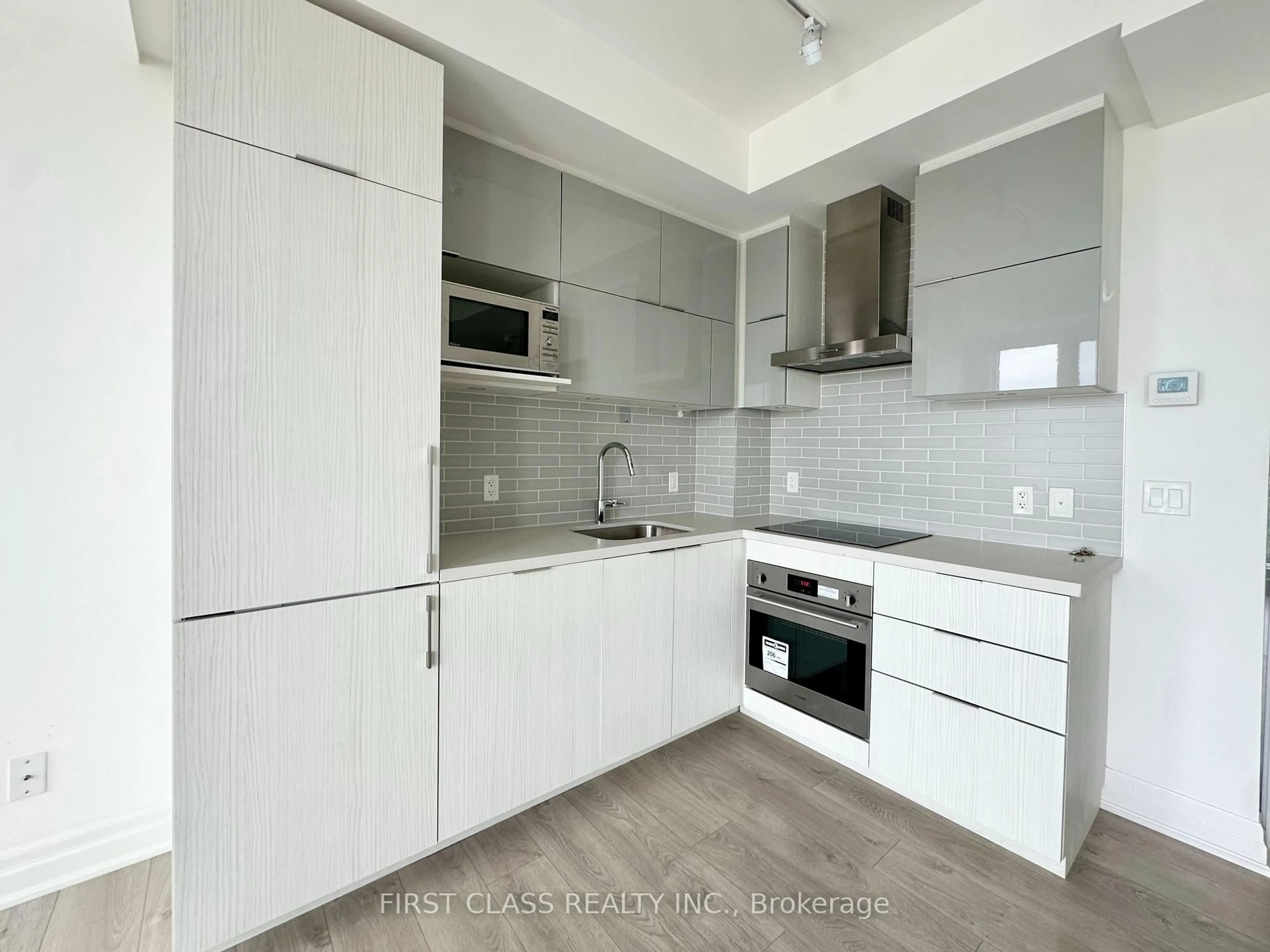 Standard kitchen, unknown for 10 Rouge Valley Dr #1203, Markham Ontario L6G 0G9