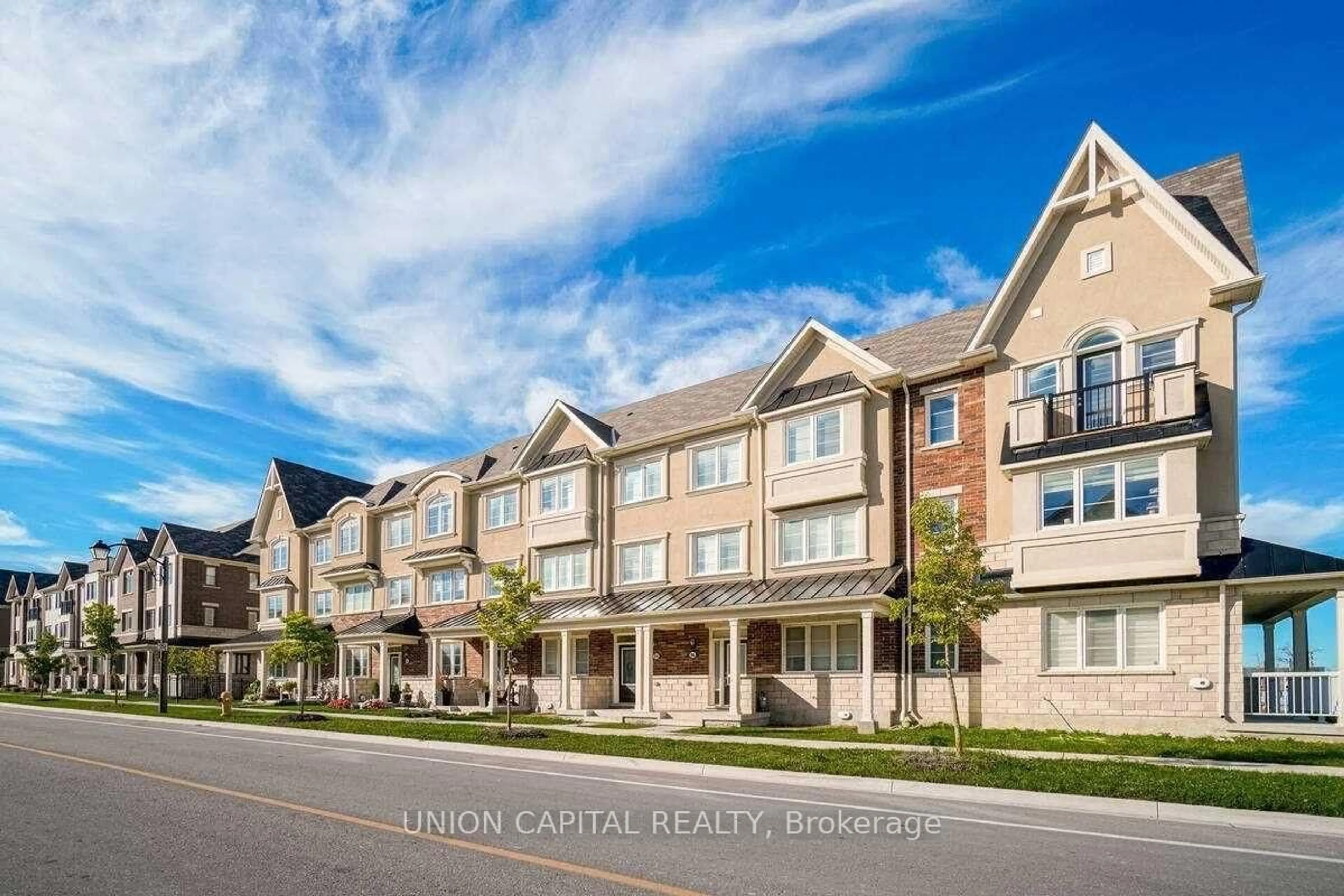 Unknown for 90 Cornell Centre Blvd, Markham Ontario L6B 1M9