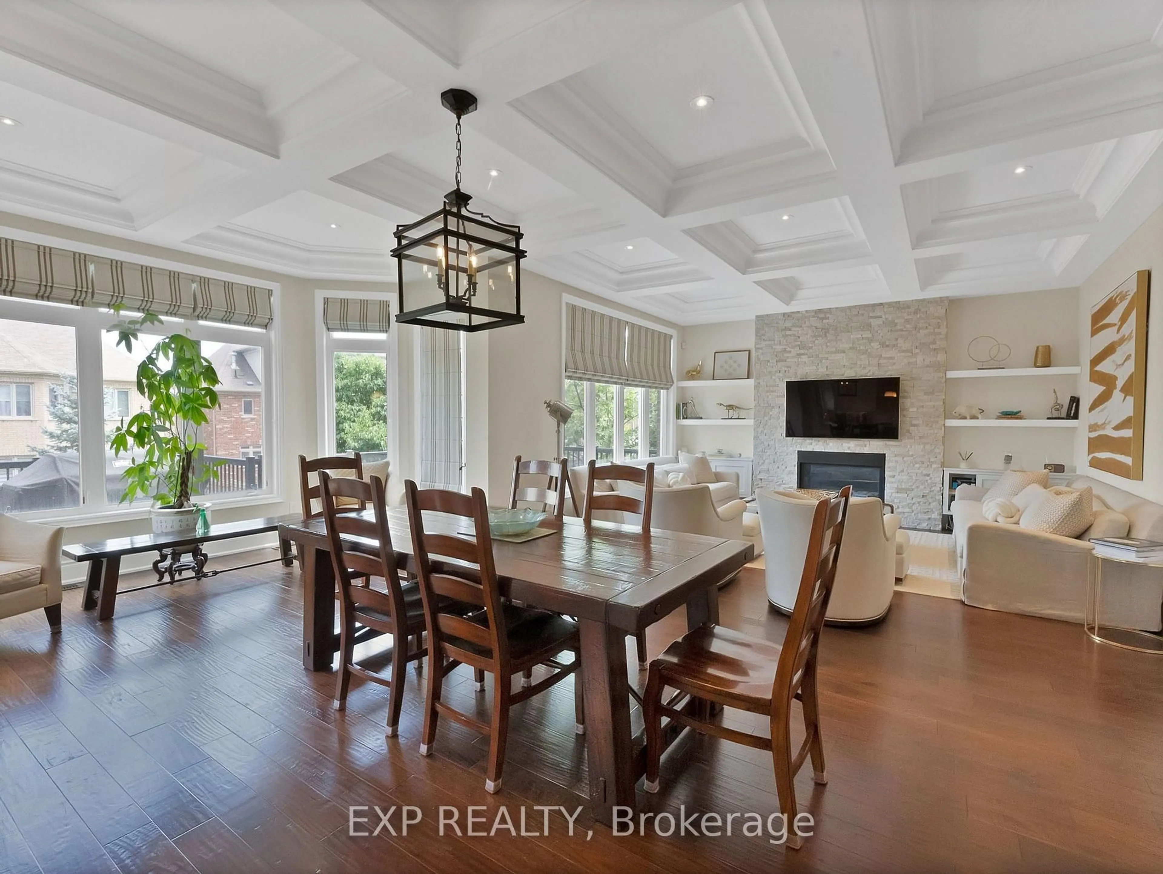Dining room, unknown for 85 Royal West Rd, Markham Ontario L6C 0L4