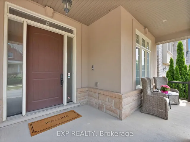 85 Royal West Rd, Markham 3
