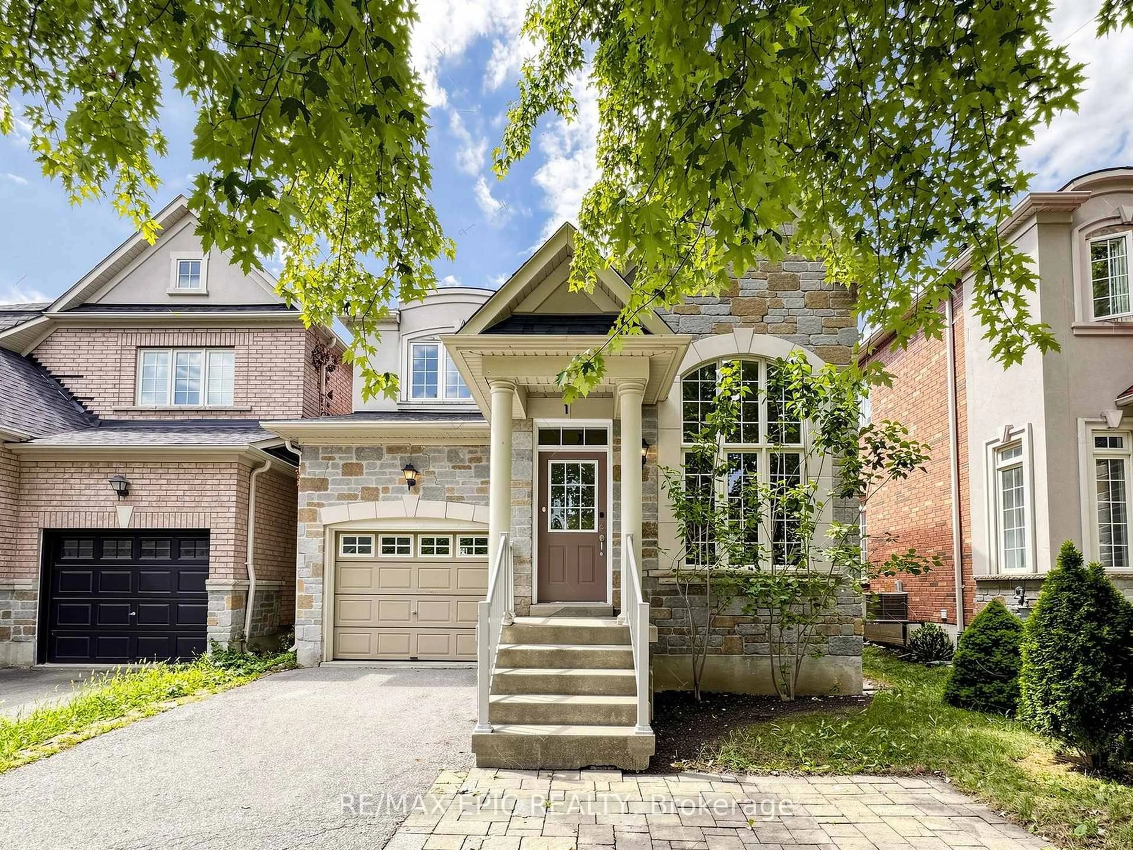Home with brick exterior material, street for 74 Dewpoint Rd, Vaughan Ontario L4J 9E1