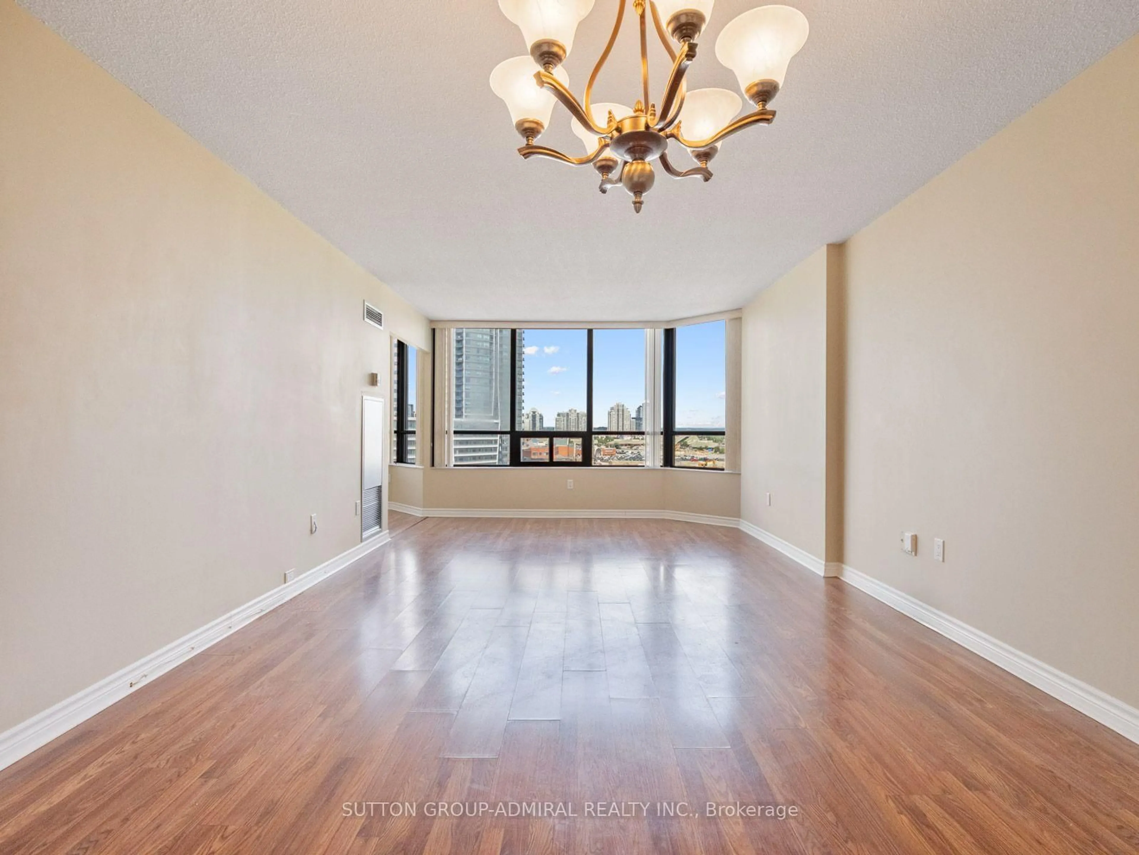 A pic of a room for 7420 Bathurst St #1012, Vaughan Ontario L4J 6X4