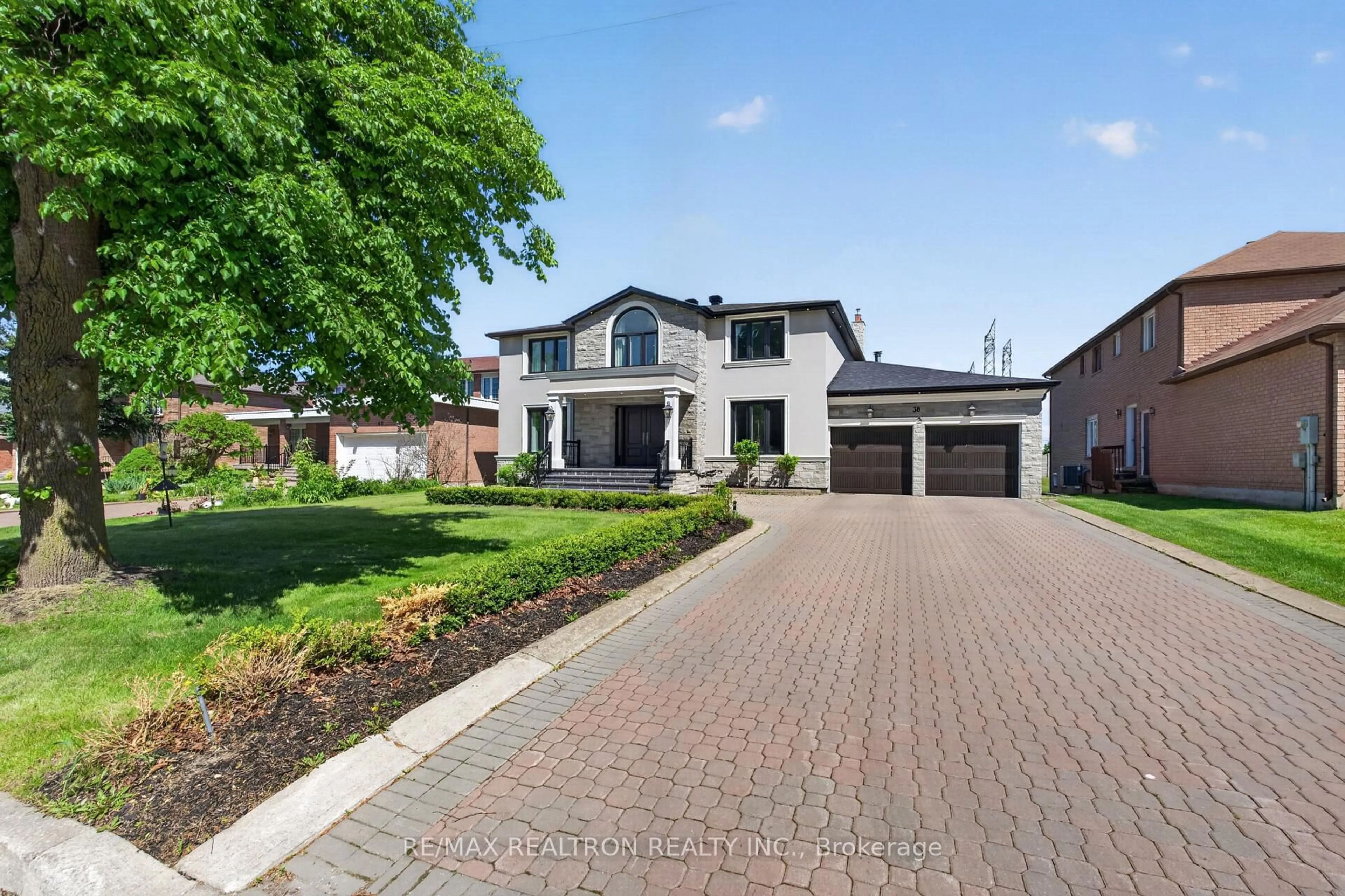 Home with brick exterior material, street for 38 Beckenridge Dr, Markham Ontario L3S 2V7