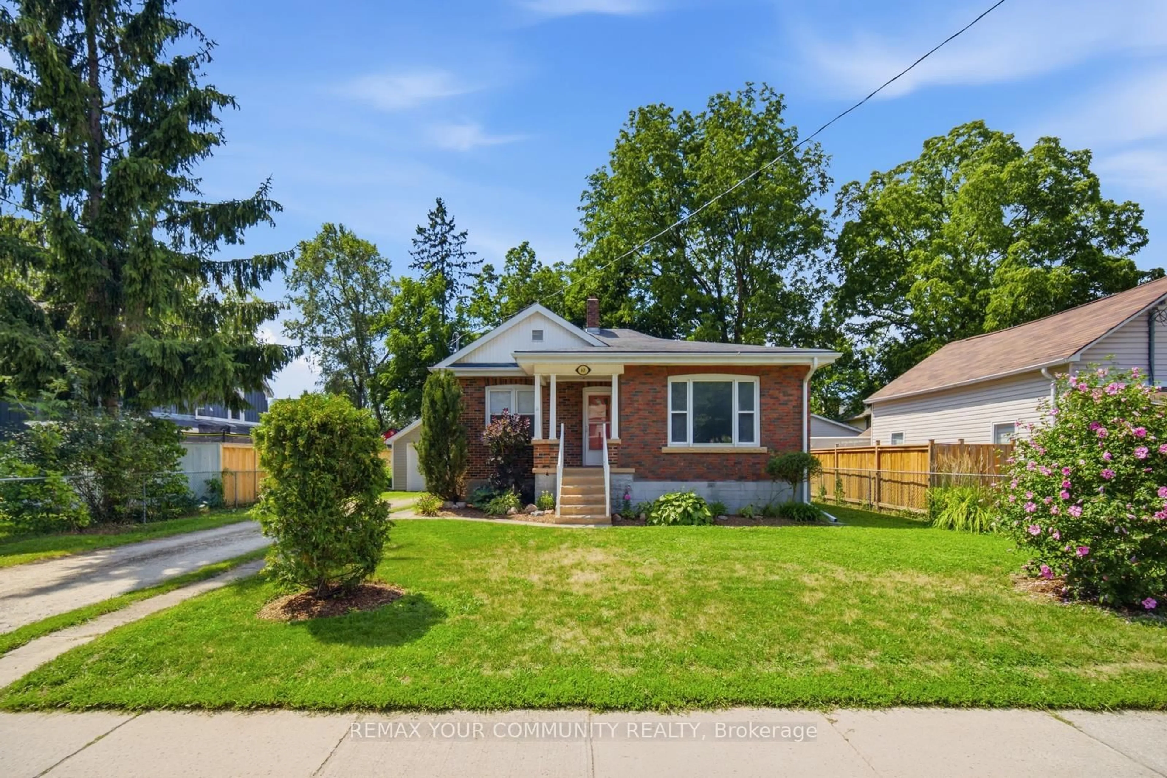 Home with brick exterior material, street for 60 Church St, New Tecumseth Ontario L9R 1G9