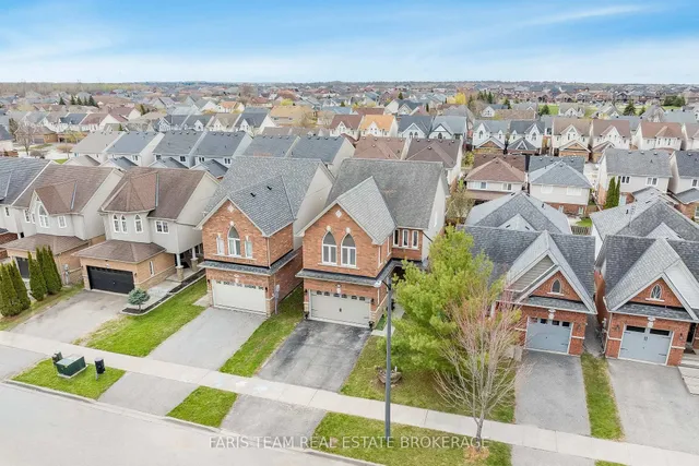 1845 Lamstone St, Innisfil 3