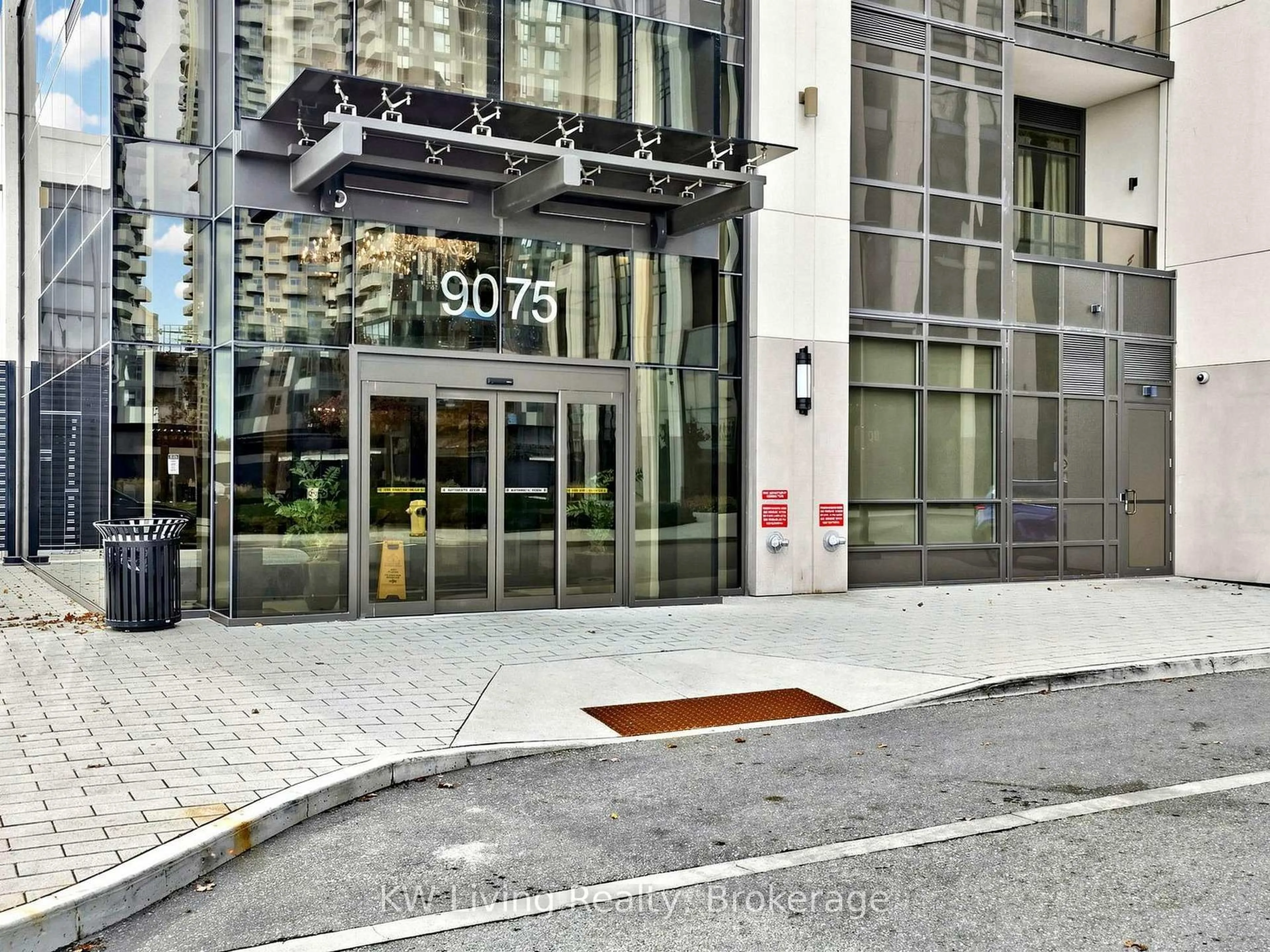 Unknown for 9075 Jane St #2104, Vaughan Ontario L4K 0L7