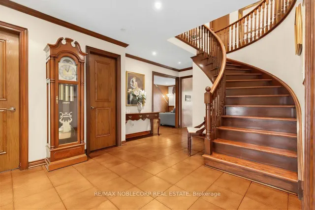 256 Airdrie Dr, Vaughan 3