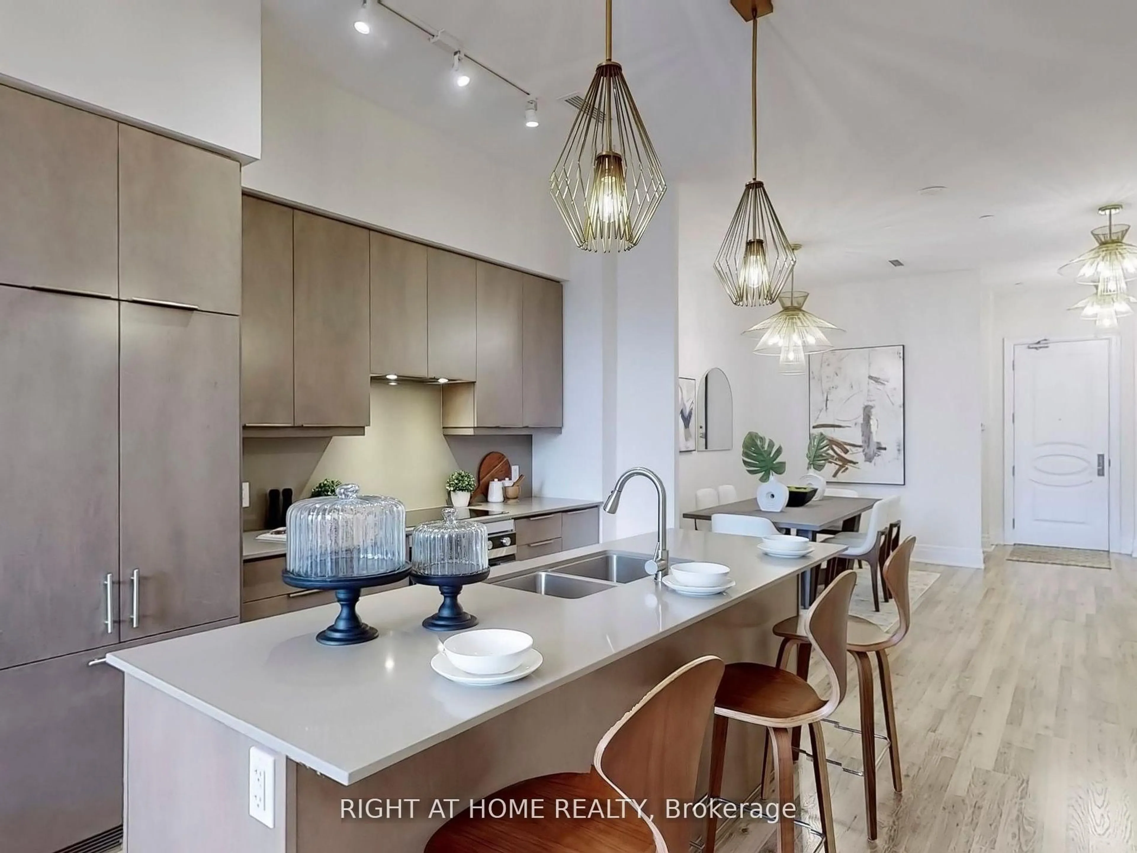 Open concept kitchen, unknown for 9075 Jane St #106, Vaughan Ontario L4K 0L7