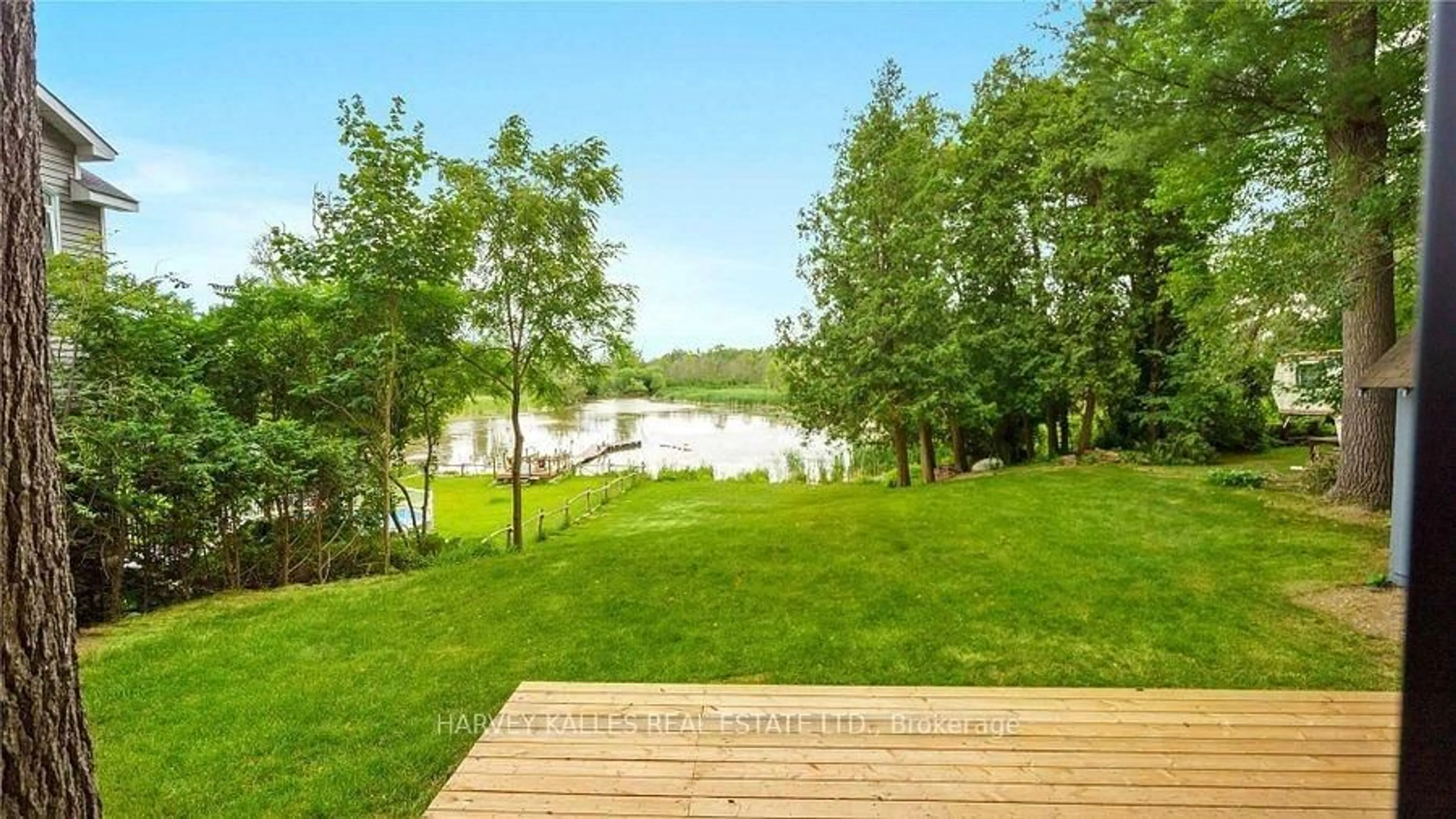 Patio, water/lake/river/ocean view for 123 Sand Rd, East Gwillimbury Ontario L9N 1H9