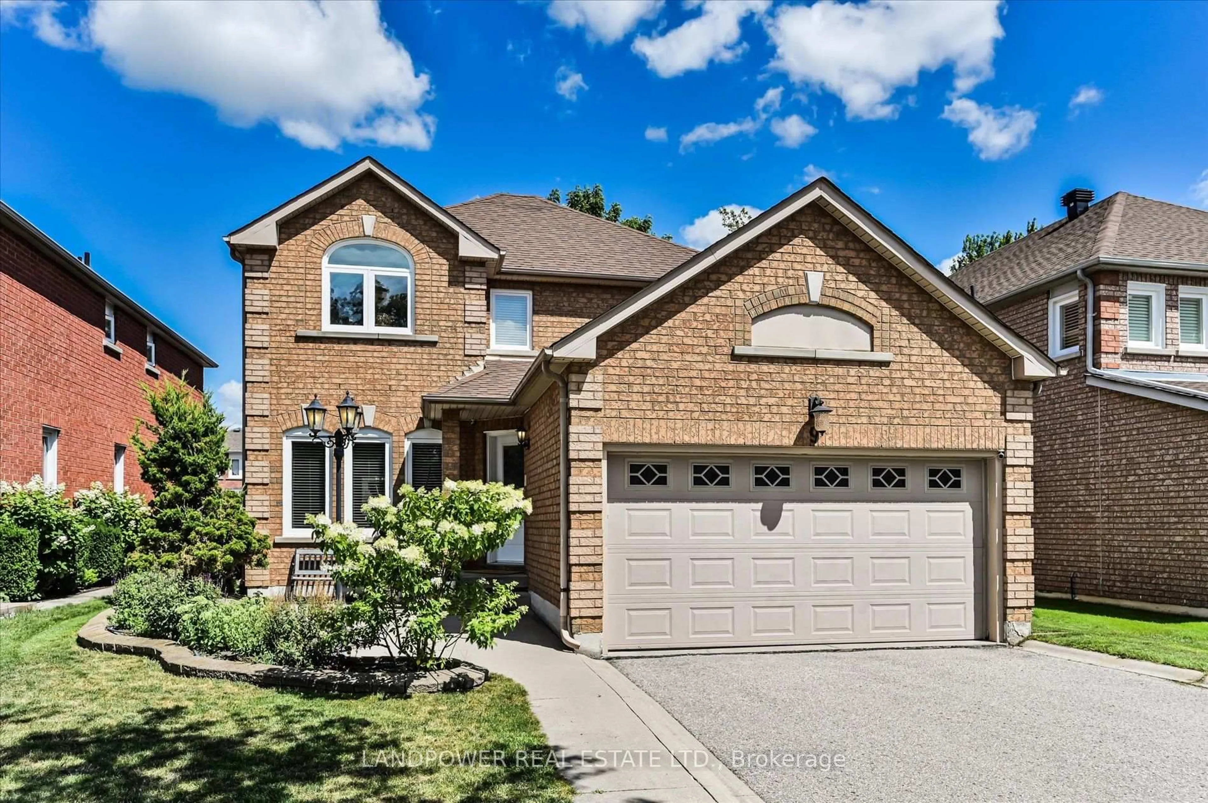 Home with brick exterior material, street for 9 McCoy Crt, Richmond Hill Ontario L4S 1B6