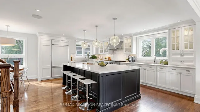 14 Oak Grove Crt, Markham 5