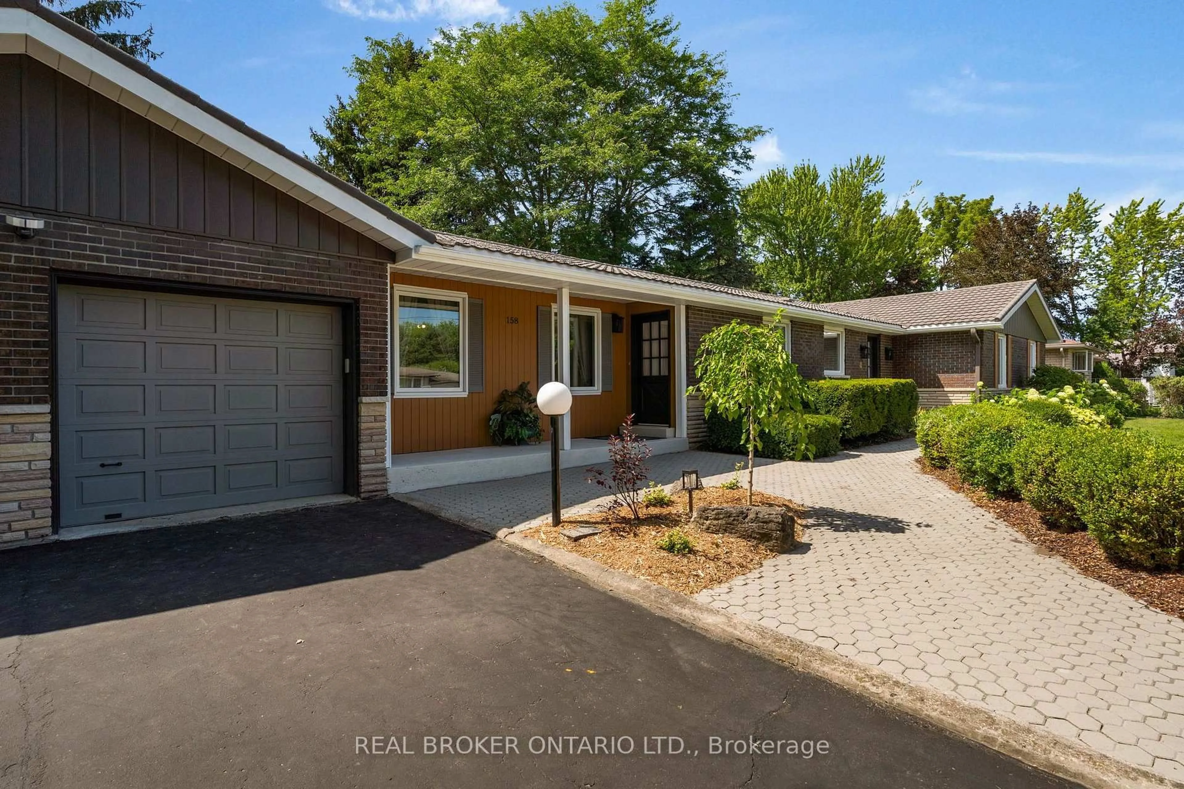 Home with brick exterior material, street for 158 Church St, New Tecumseth Ontario L9R 1M5