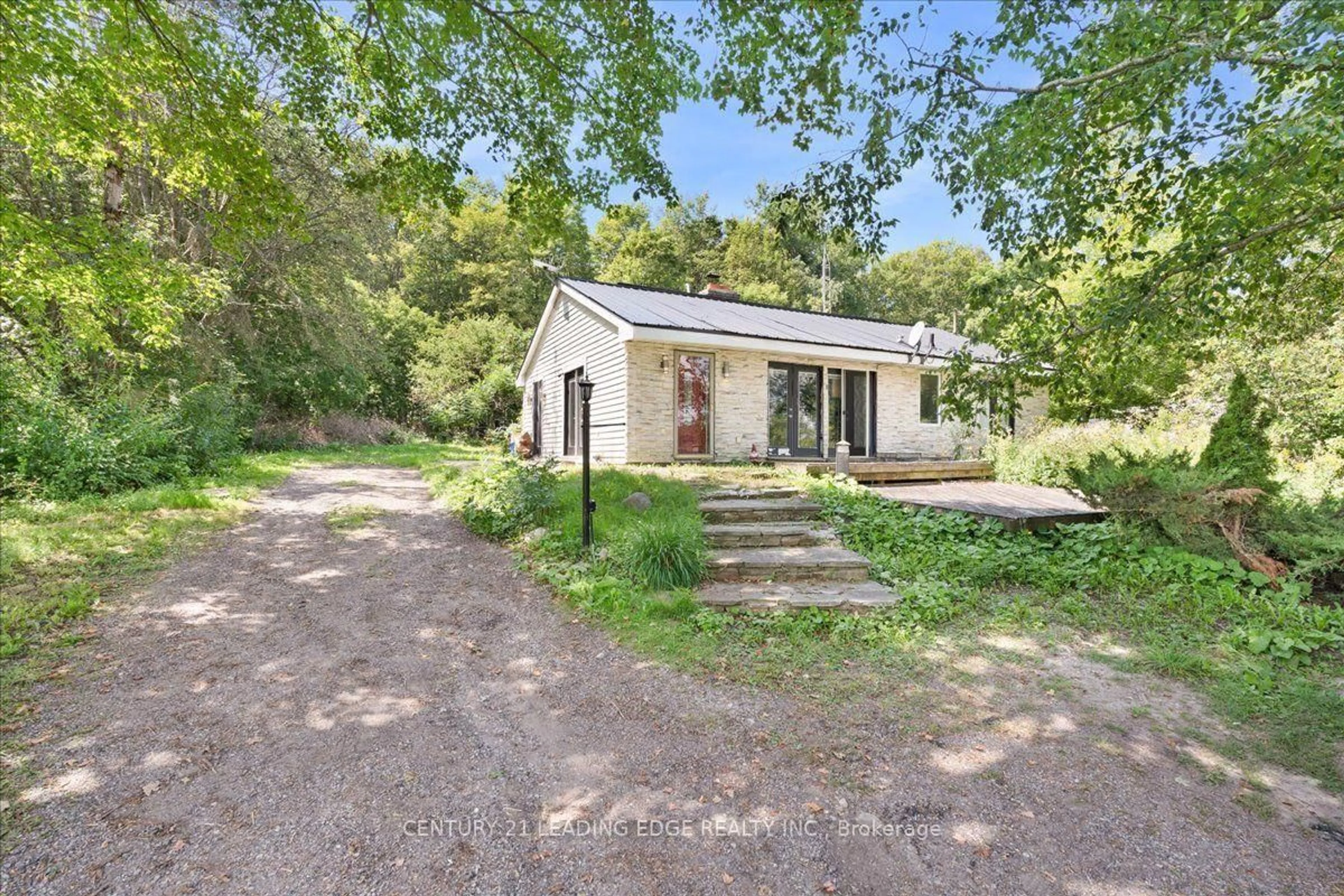 A pic from outside/outdoor area/front of a property/back of a property/a pic from drone, unknown for 13536 Highway 48 Rd, Whitchurch-Stouffville Ontario L4A 7X3