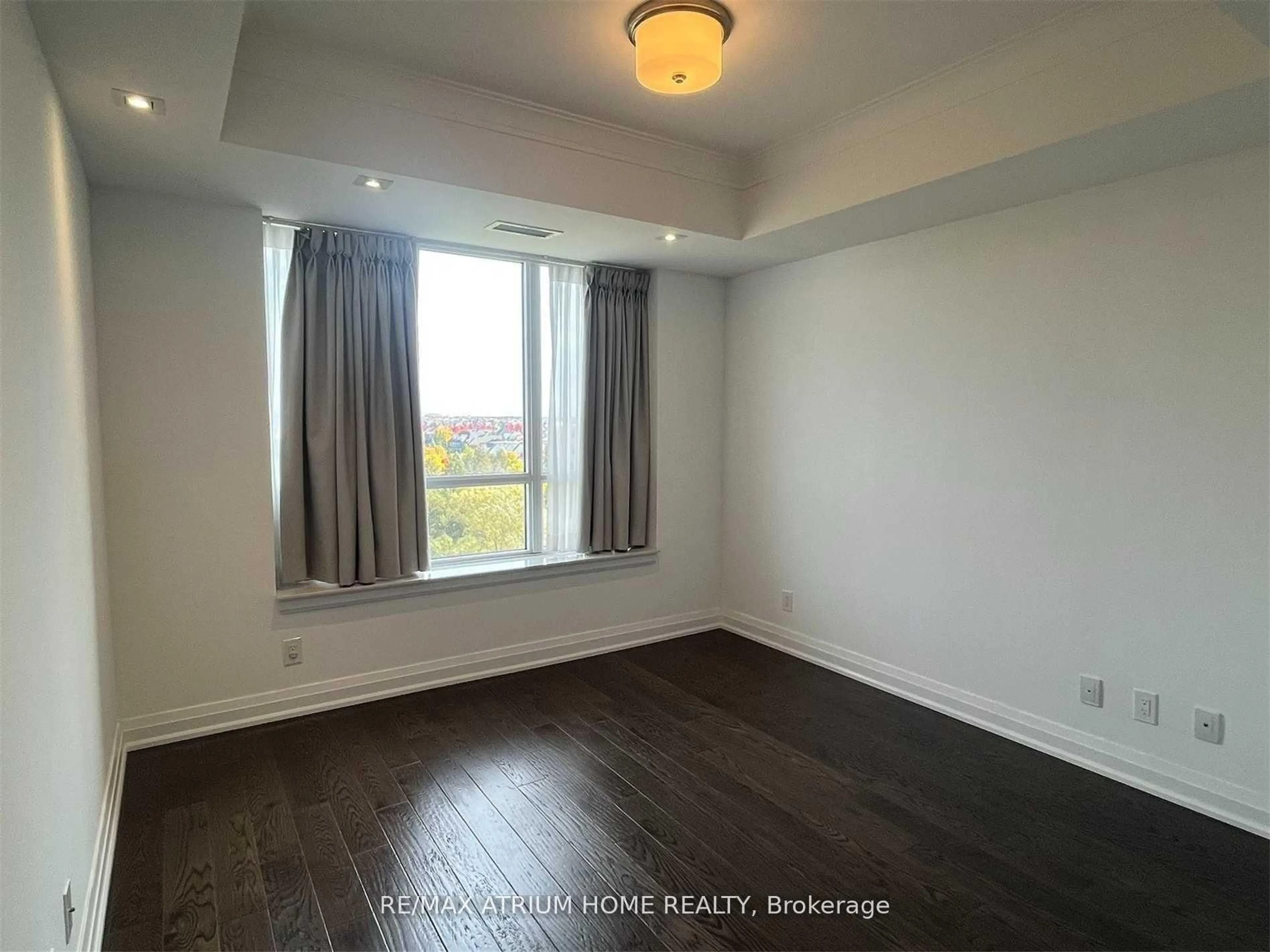 A pic of a room for 15 Stollery Pond Cres #711, Markham Ontario L6C 0Y4