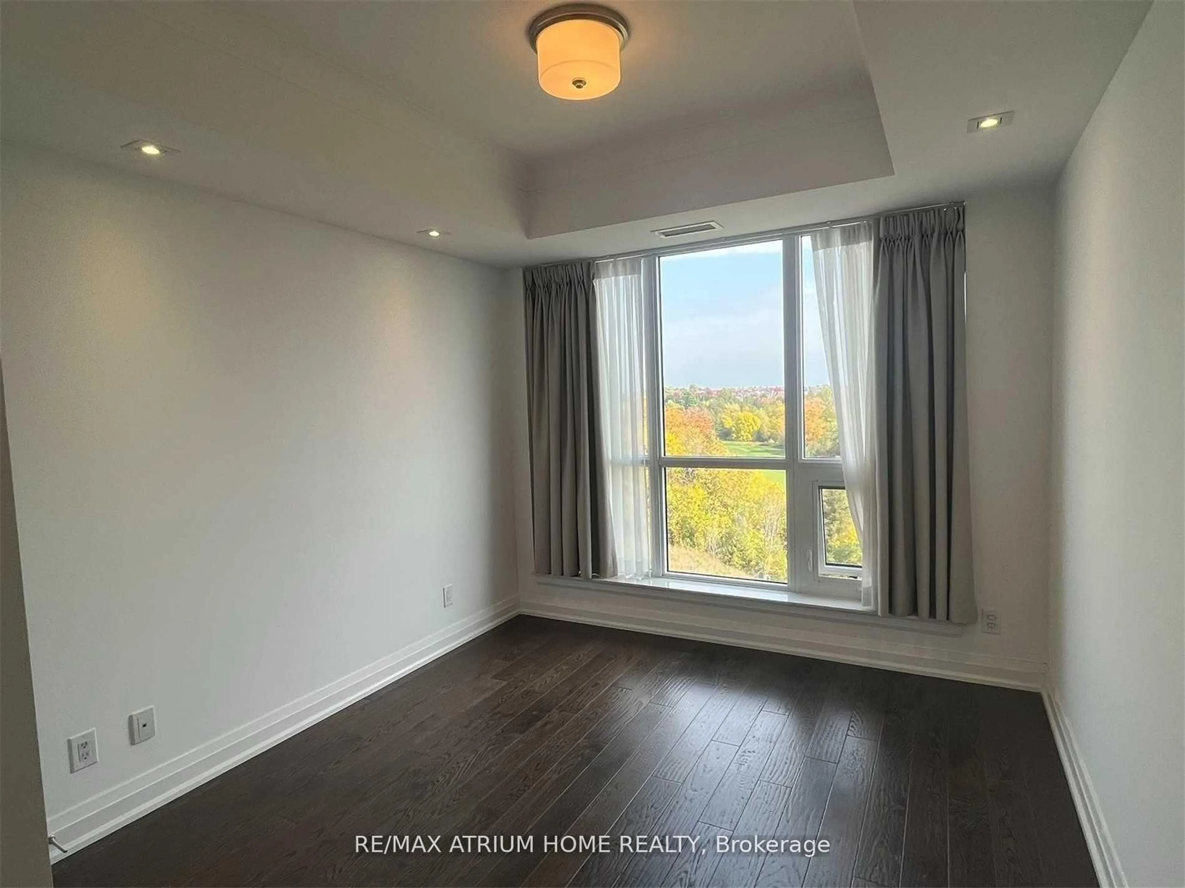 A pic of a room for 15 Stollery Pond Cres #711, Markham Ontario L6C 0Y4