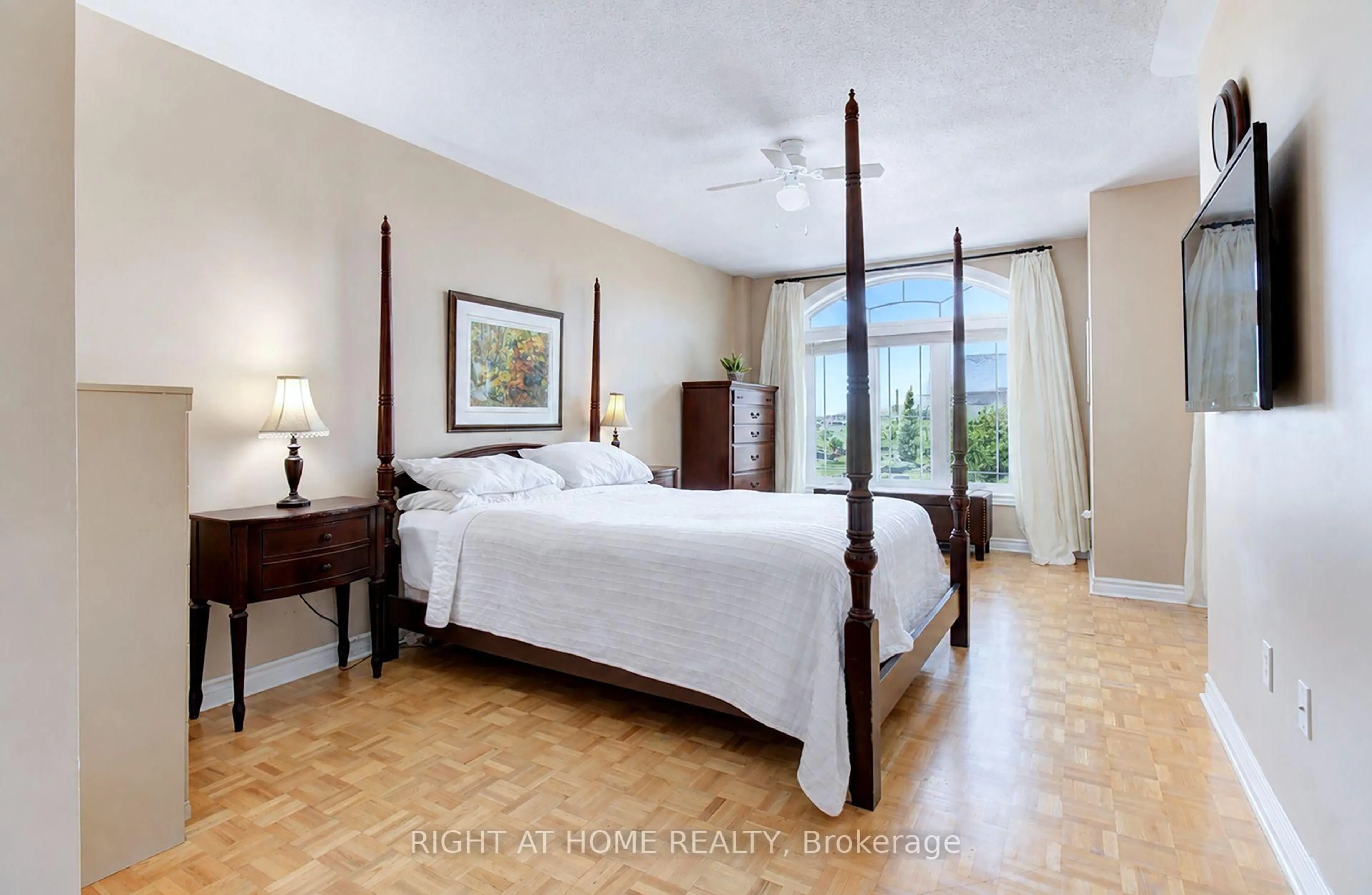 Bedroom with bed, unknown for 116 Nasir Cres, Vaughan Ontario L6A 3B2