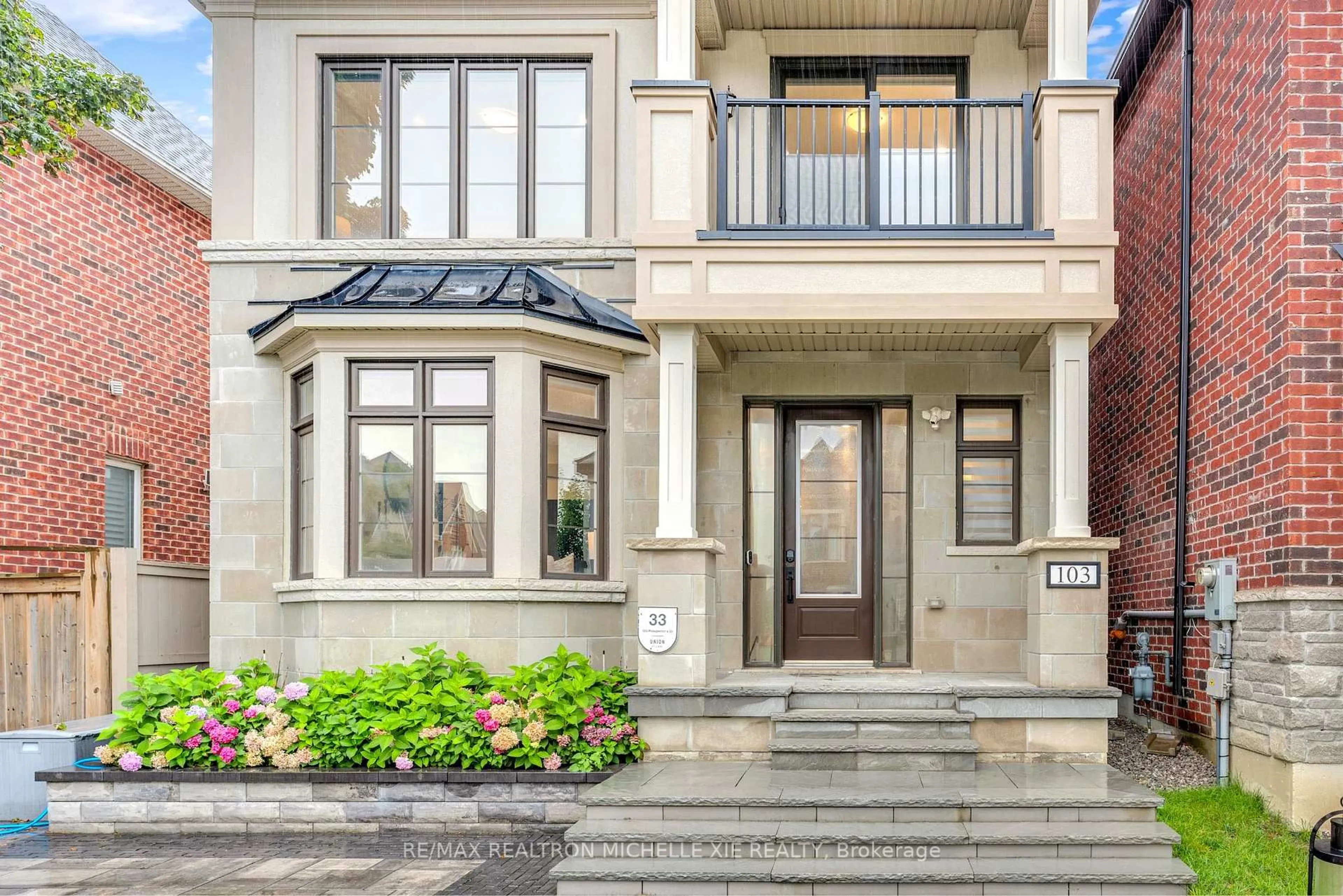 Unknown for 103 Prospectors Dr, Markham Ontario L6C 3J9
