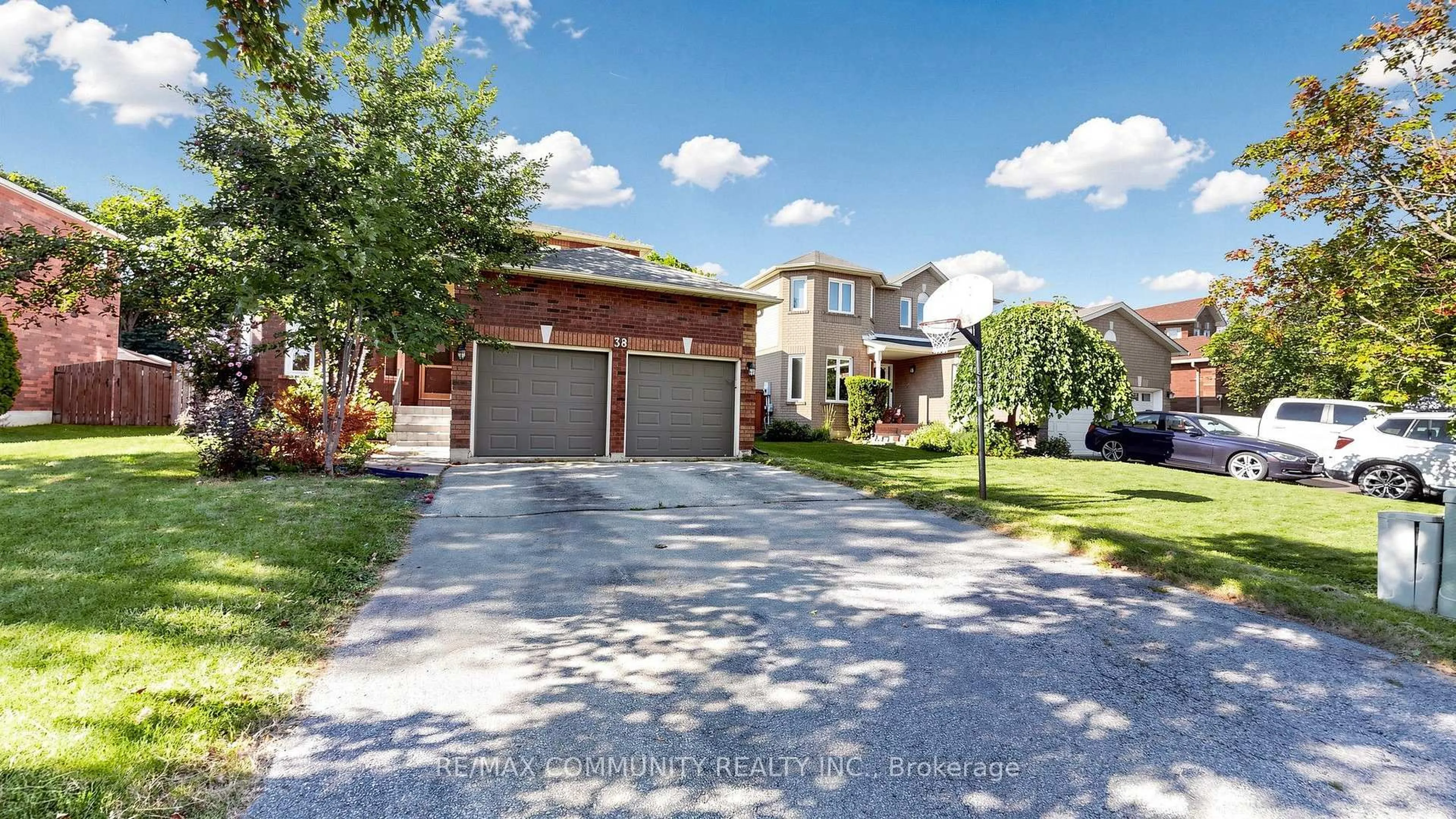 Home with brick exterior material, street for 38 Iveagh Dr, Georgina Ontario L4P 3X3