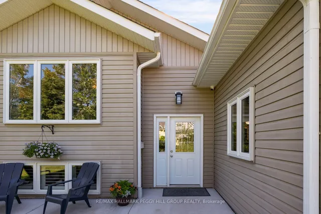 1680 Timmins Ave, Innisfil 2