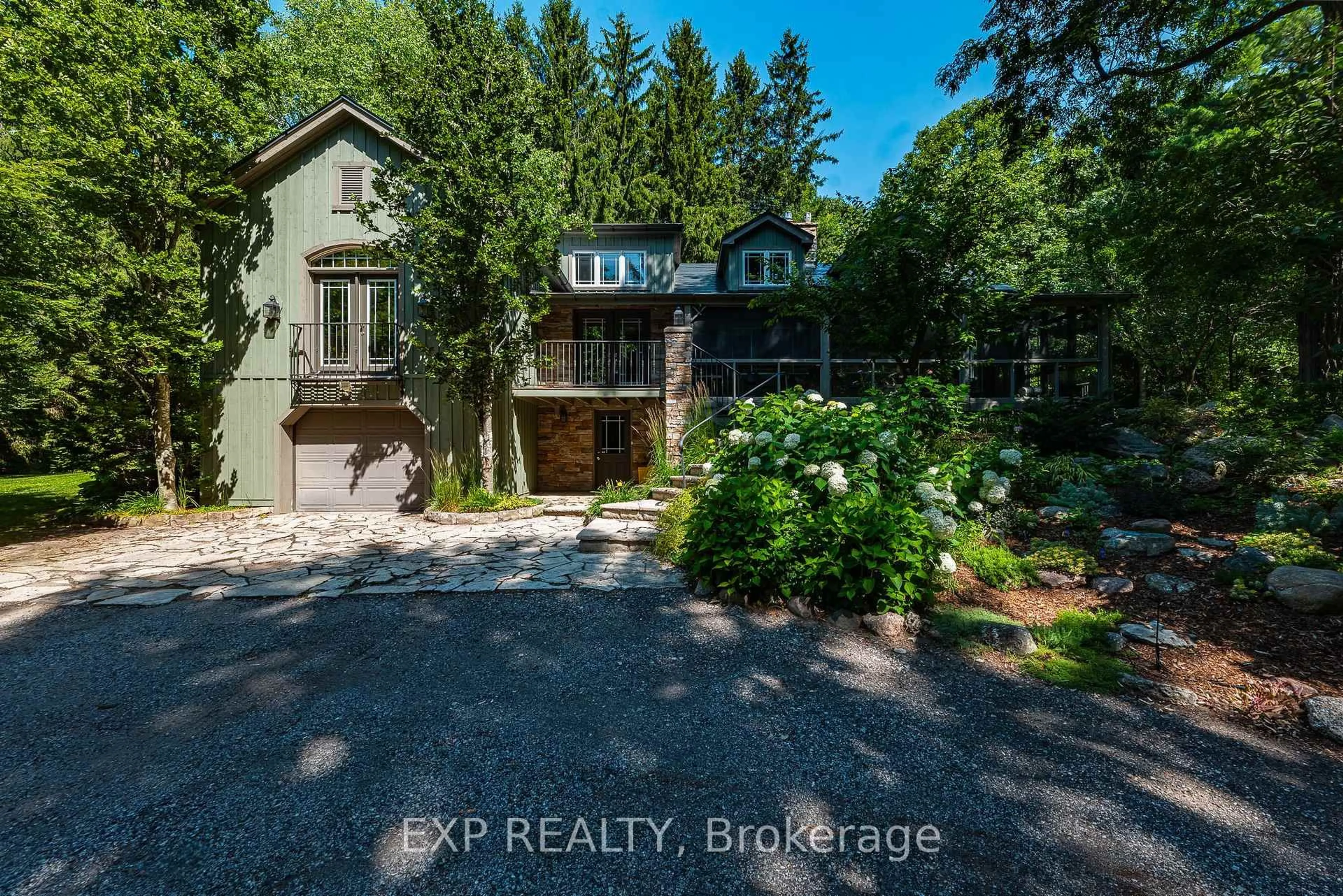 A pic from outside/outdoor area/front of a property/back of a property/a pic from drone, unknown for 115 Fog Rd, King Ontario L7B 1A3