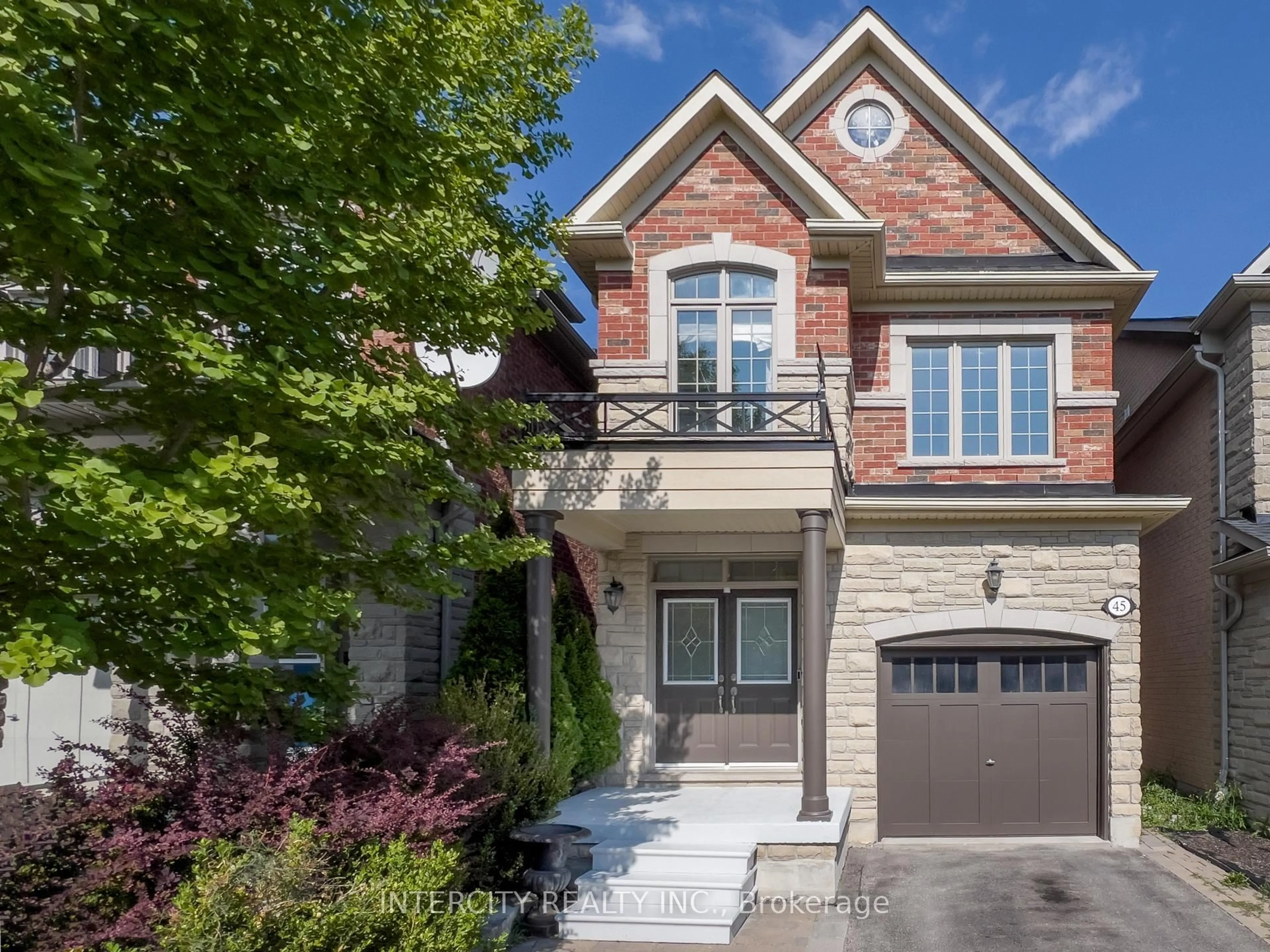 Home with brick exterior material, street for 45 Lady Loretta Lane, Vaughan Ontario L6A 4E9