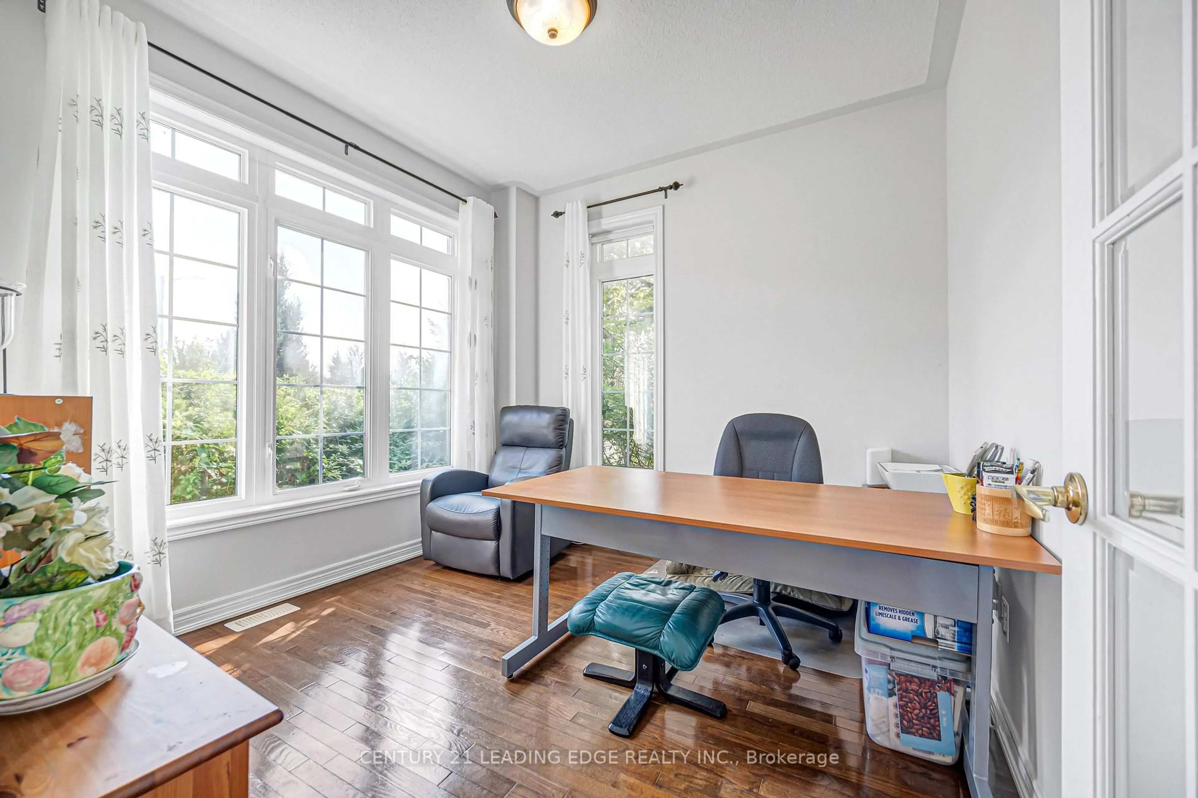 Dining room, unknown for 180 Coltrane Dr, Vaughan Ontario L4J 9B4