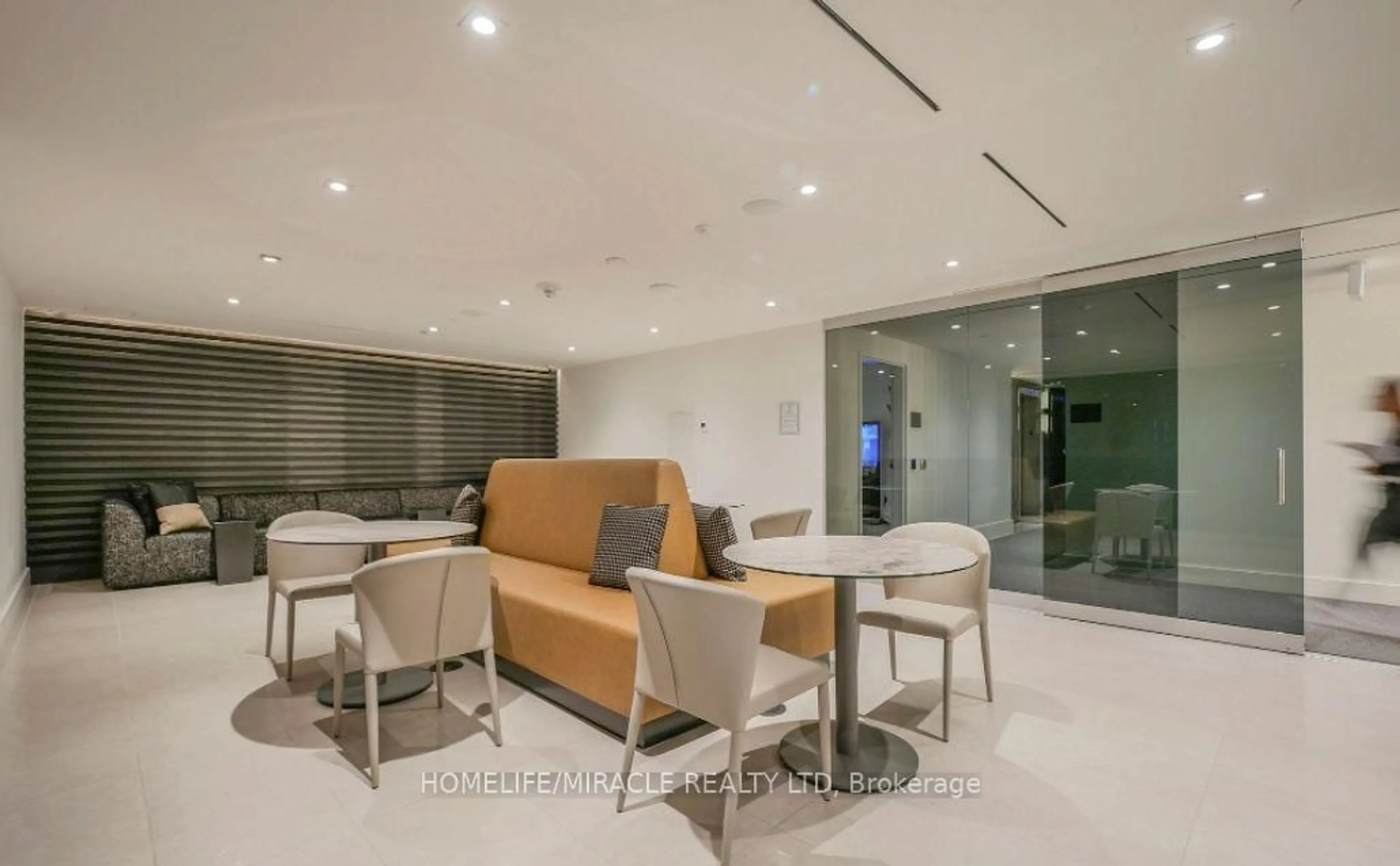 Unknown for 3 ROSEWATER St #306W, Richmond Hill Ontario L4C 5T6