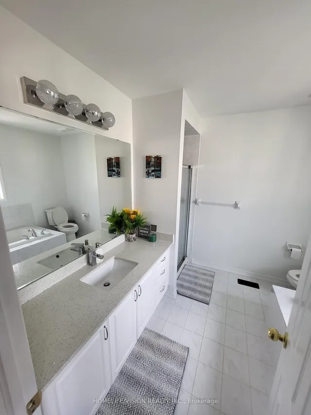 115 James McCullough Rd, Whitchurch-Stouffville 5