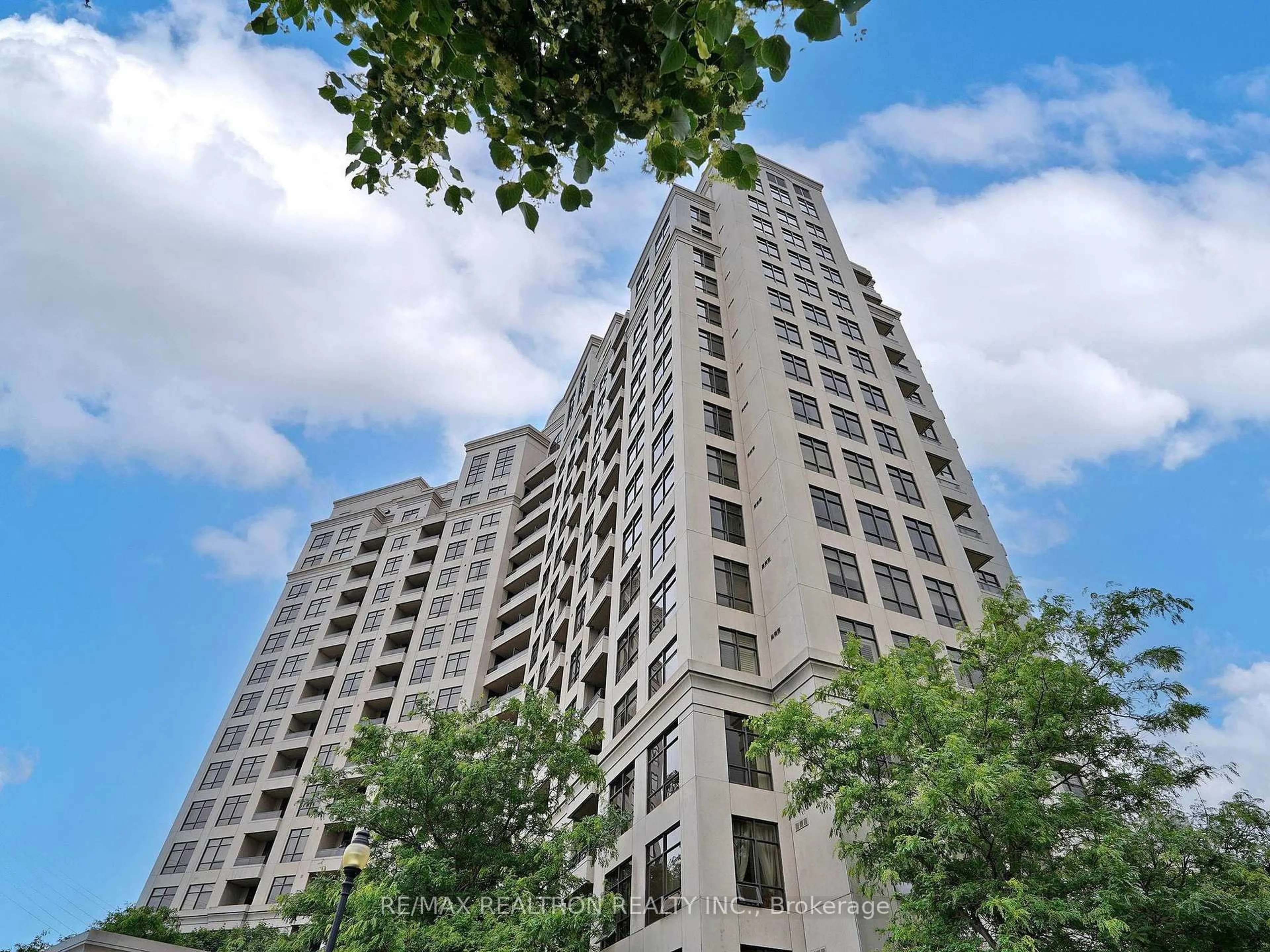 Unknown for 9225 Jane St #401, Vaughan Ontario L6A 0J7