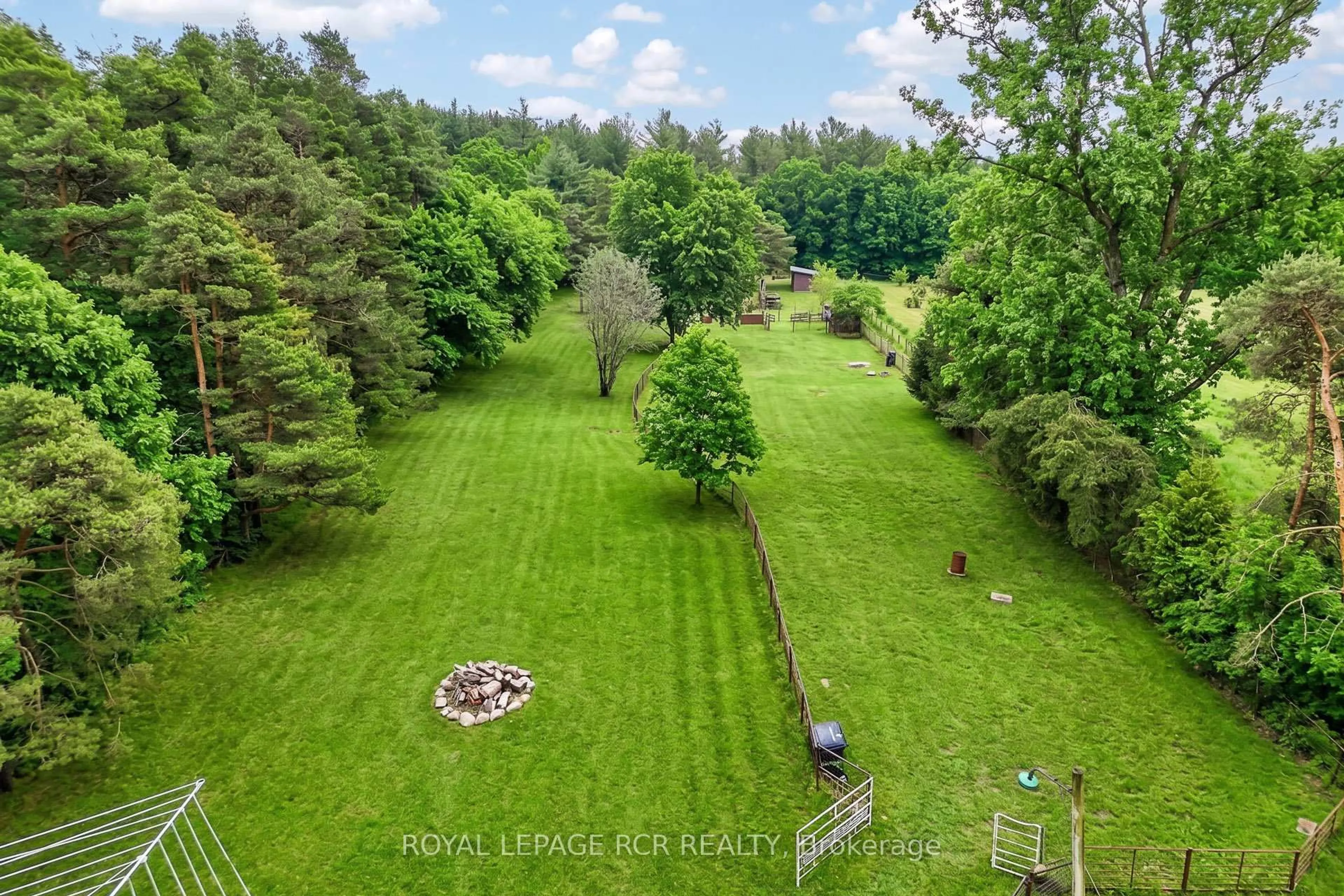 A pic from outside/outdoor area/front of a property/back of a property/a pic from drone, forest/trees view for 4143 Vivian Rd, Whitchurch-Stouffville Ontario L4A 2A7