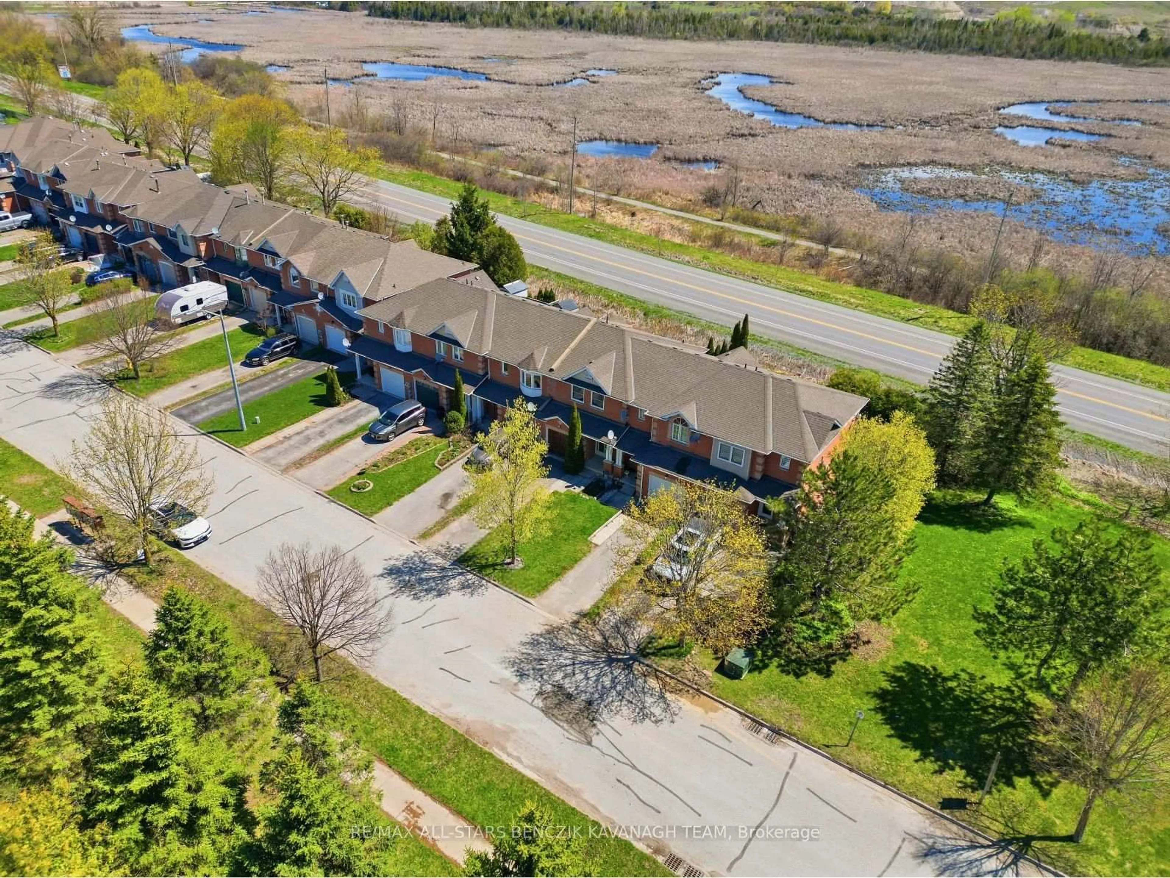A pic from outside/outdoor area/front of a property/back of a property/a pic from drone, water/lake/river/ocean view for 103 Lorne St, Brock Ontario L0C 1H0