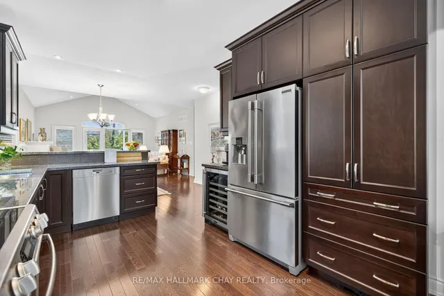 199 Ridge Way, New Tecumseth 5