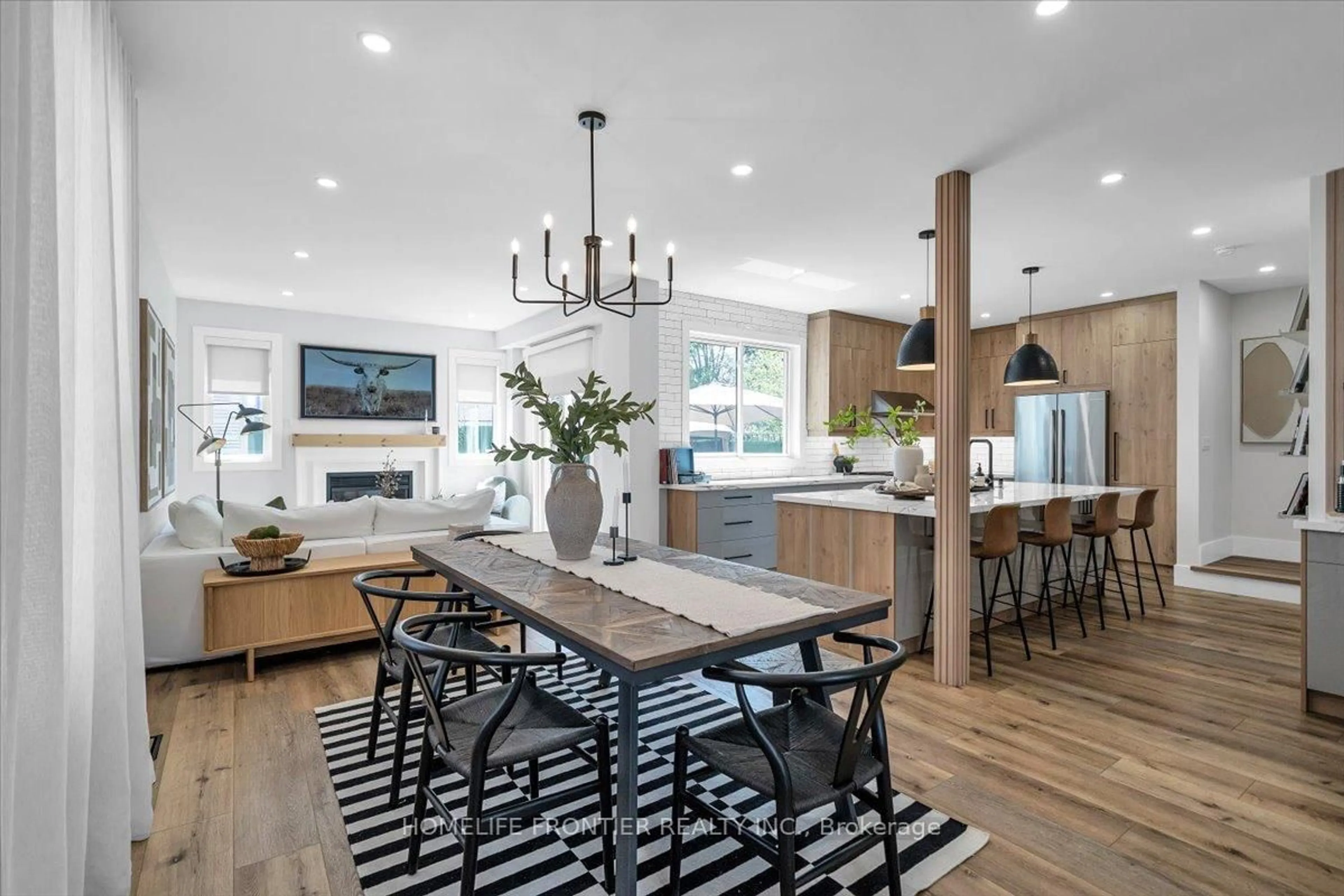 Open concept kitchen, unknown for 62 Russell Barton Lane, Uxbridge Ontario L9P 1Z2
