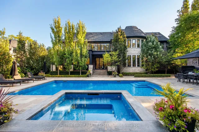 222 Arnold Ave, Vaughan 3