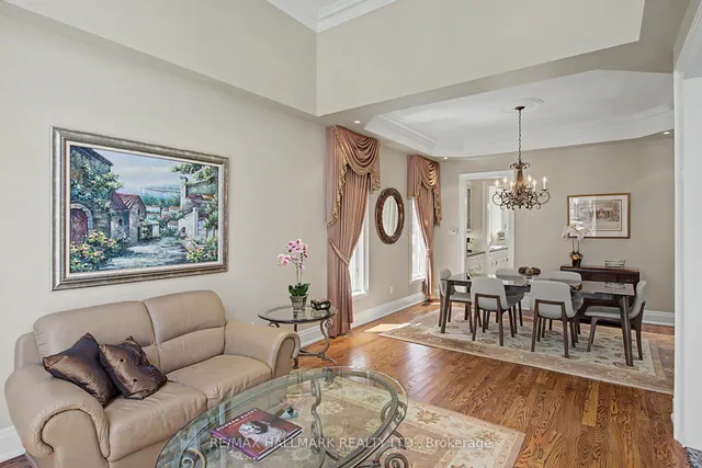 102 Duncan Rd, Richmond Hill 5