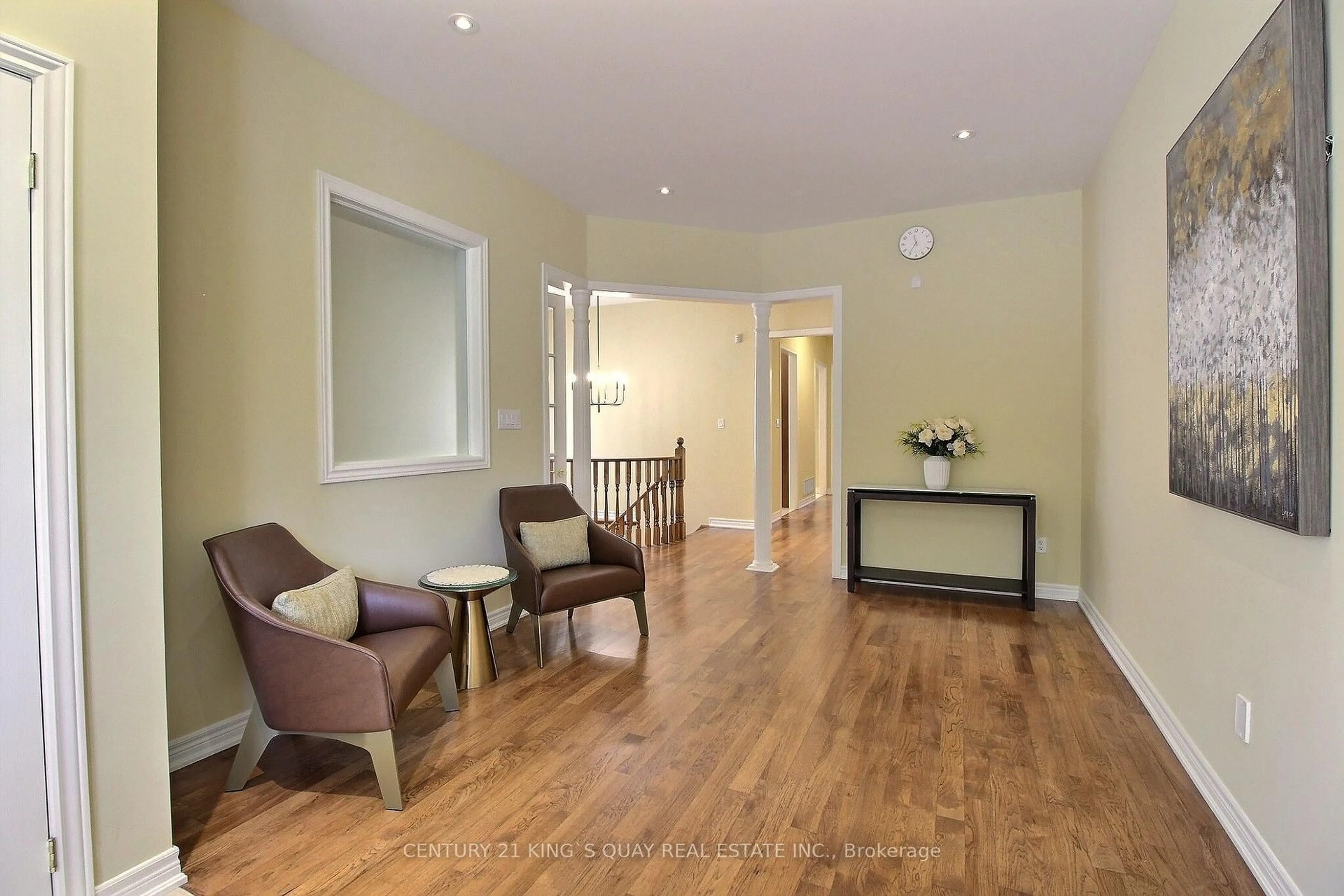 Indoor foyer for 10 Coakwell Dr, Markham Ontario L6B 0L7