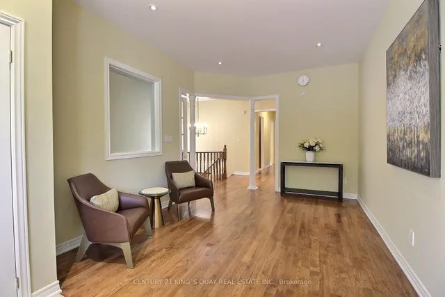 10 Coakwell Dr, Markham 3