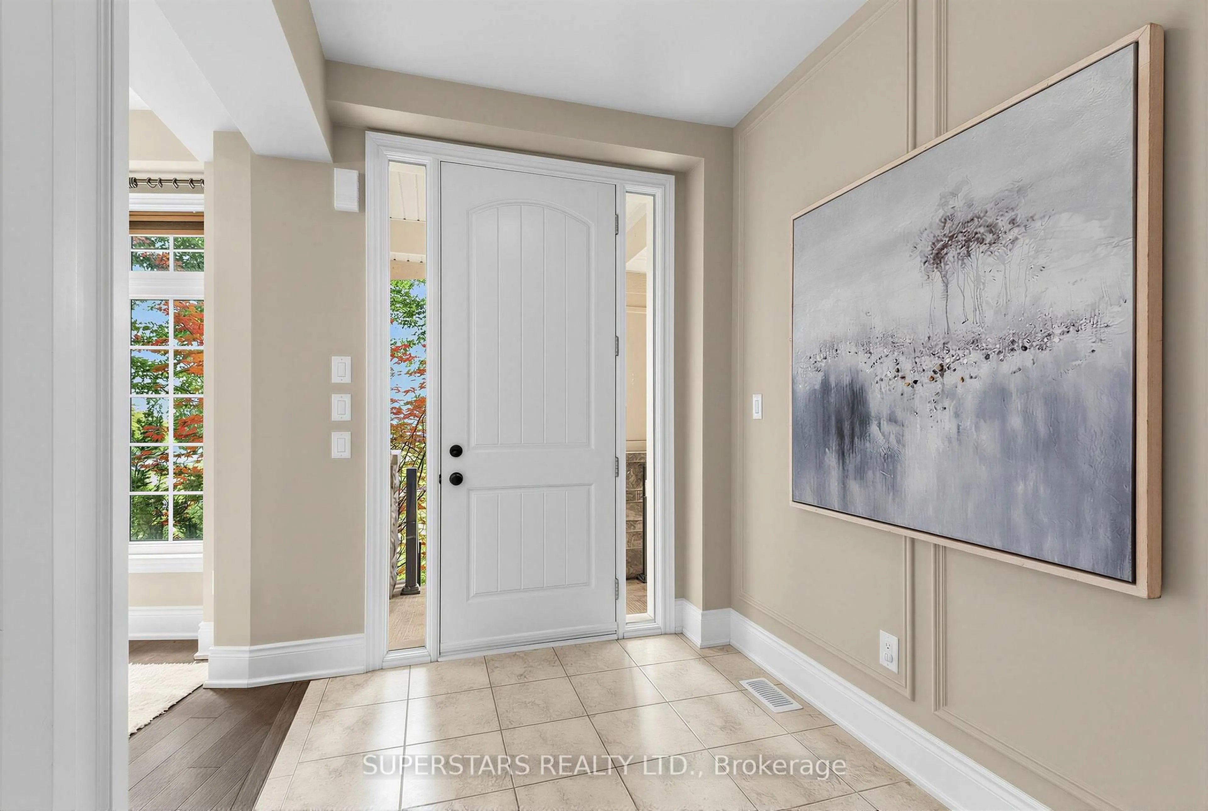 Indoor entryway for 239 Angus Glen Blvd, Markham Ontario L6C 0K1