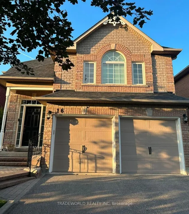 16 Chessman Crt, Whitchurch-Stouffville 2