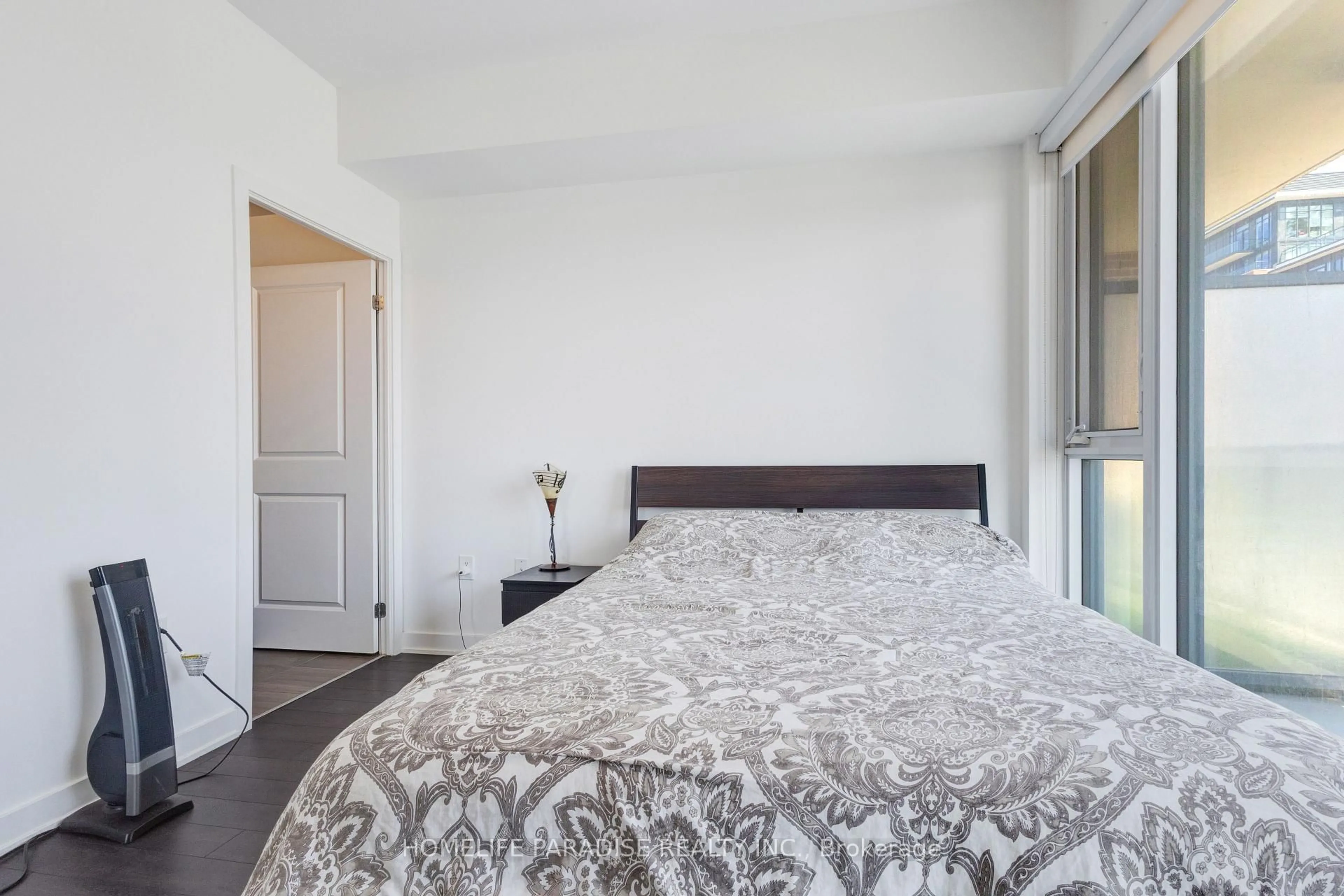 Bedroom with bed, unknown for 100 Eagle Rock Way #319, Vaughan Ontario L6A 5B9